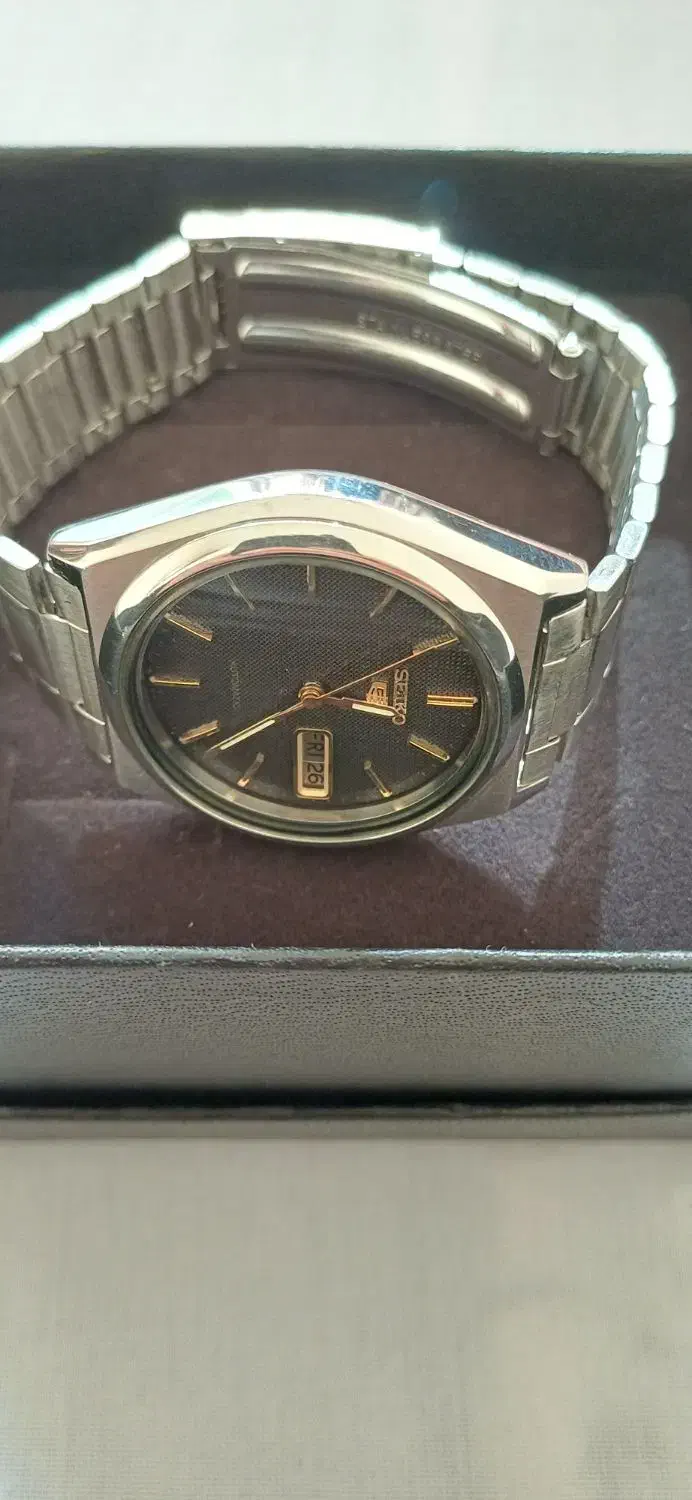 ساعت سیکو کلکسیونی نو|کلکسیون اشیاء عتیقه|ساری, |دیوار