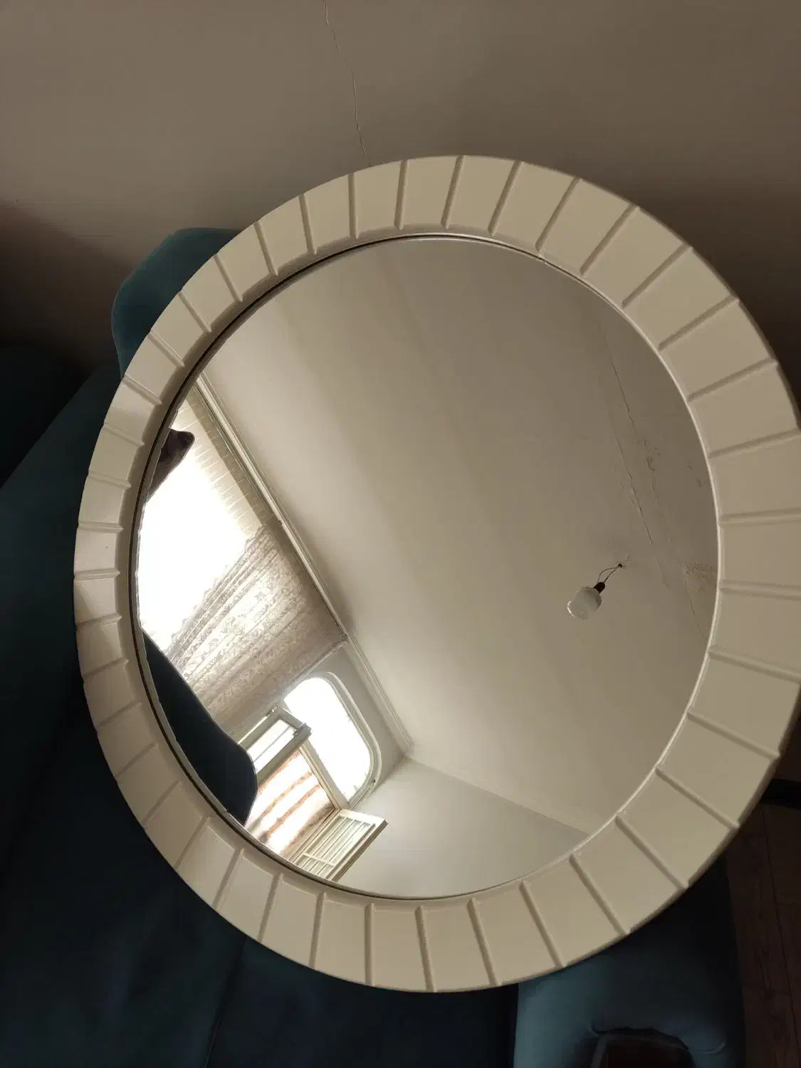 قاب آیینه و آیینه گرد|آینه|نیشابور, شهید بهشتی|دیوار