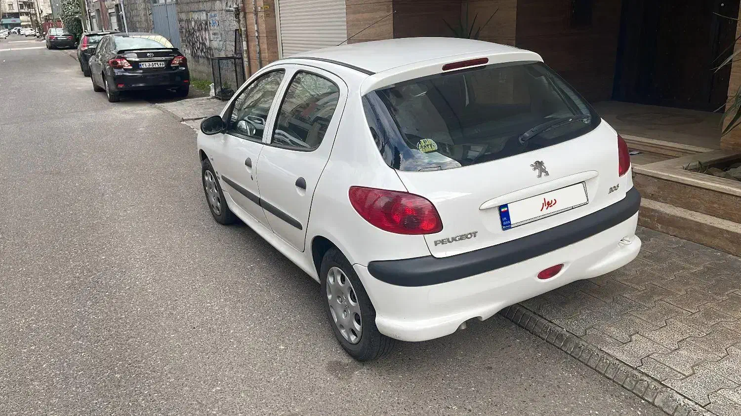 ۲۰۶ مدل ۹۸|خودرو سواری و وانت|رشت, بلوار گیلان|دیوار