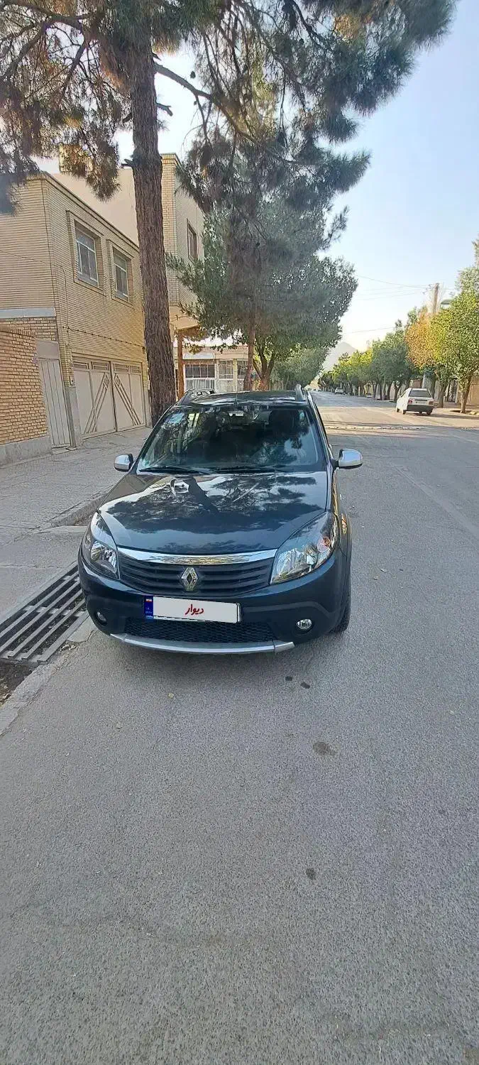 ساندرو استپ وی ذغالی مدل 96|خودرو سواری و وانت|شهرضا, |دیوار