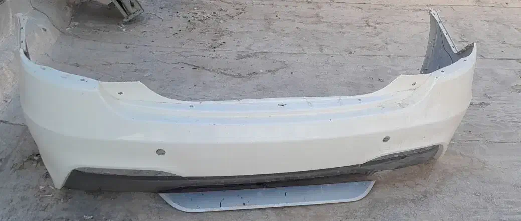 سپر عقب ساینا اس رو ماشین صفر بوده سرپل ذهاب.|قطعات یدکی و لوازم جانبی|سرپل ذهاب, |دیوار