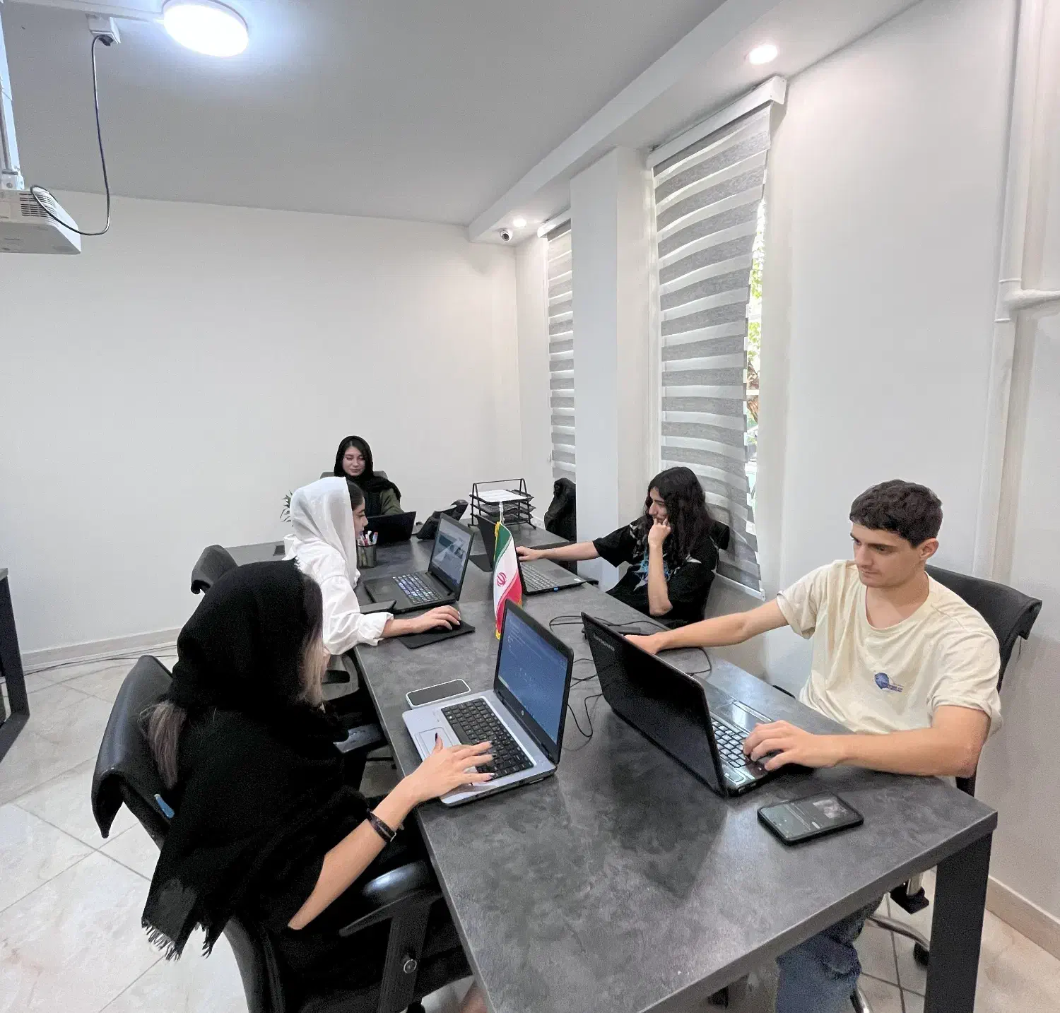 طراحی سایت و خدمات سئو با ضمانت فروش و شرایط اقساط|خدمات رایانه‌ای و موبایل|تهران, هفت حوض|دیوار