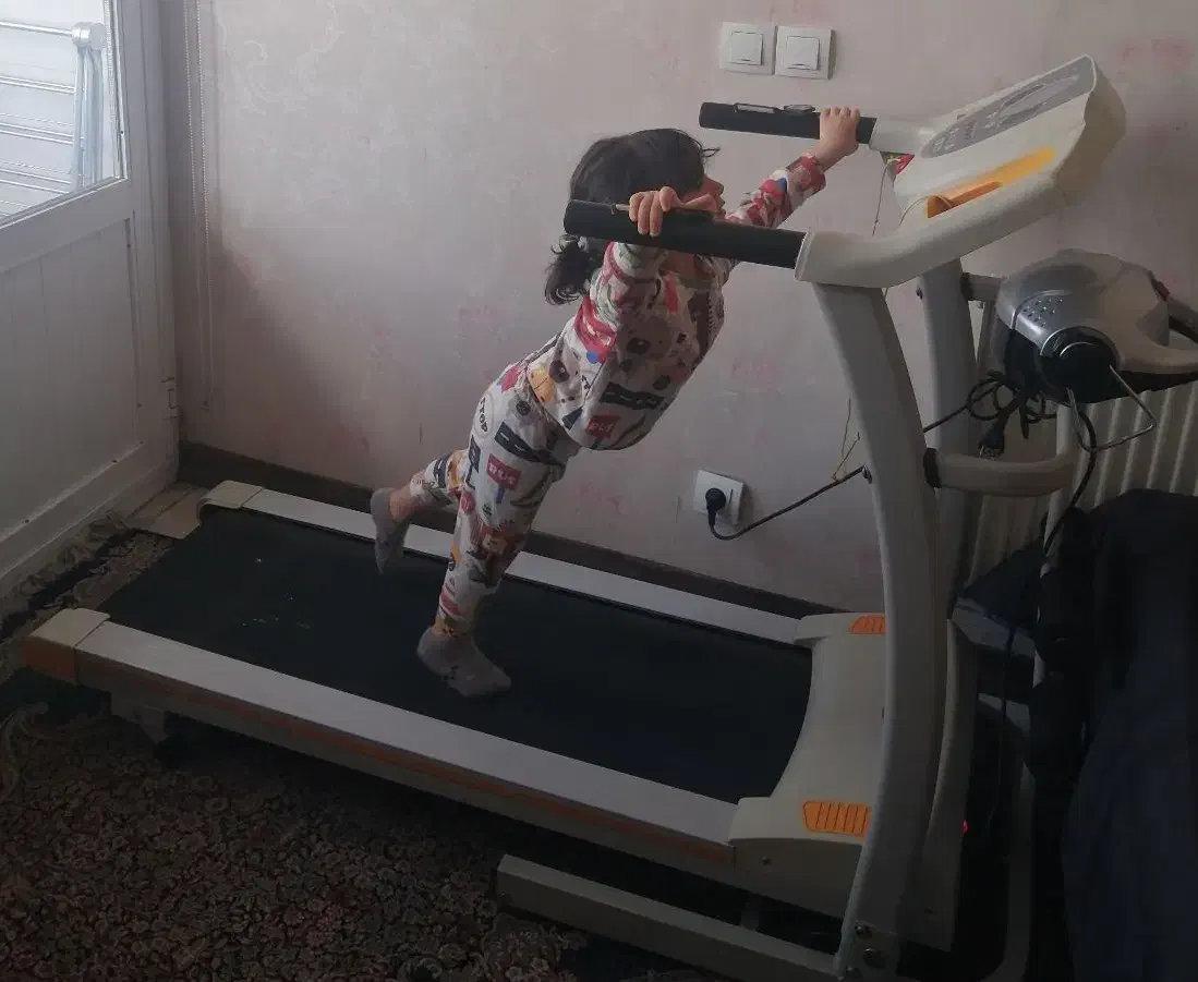 تردمیل|تجهیزات ورزشی|فولادشهر, B4|دیوار