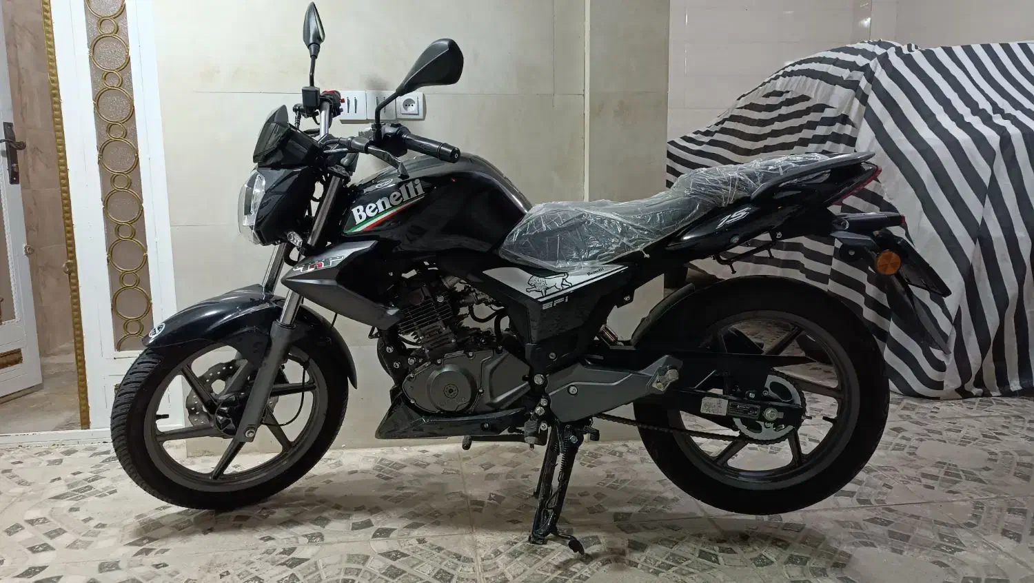 موتور بنلی ۱۵۰ TNT معاوضه|موتورسیکلت|ایلام, |دیوار