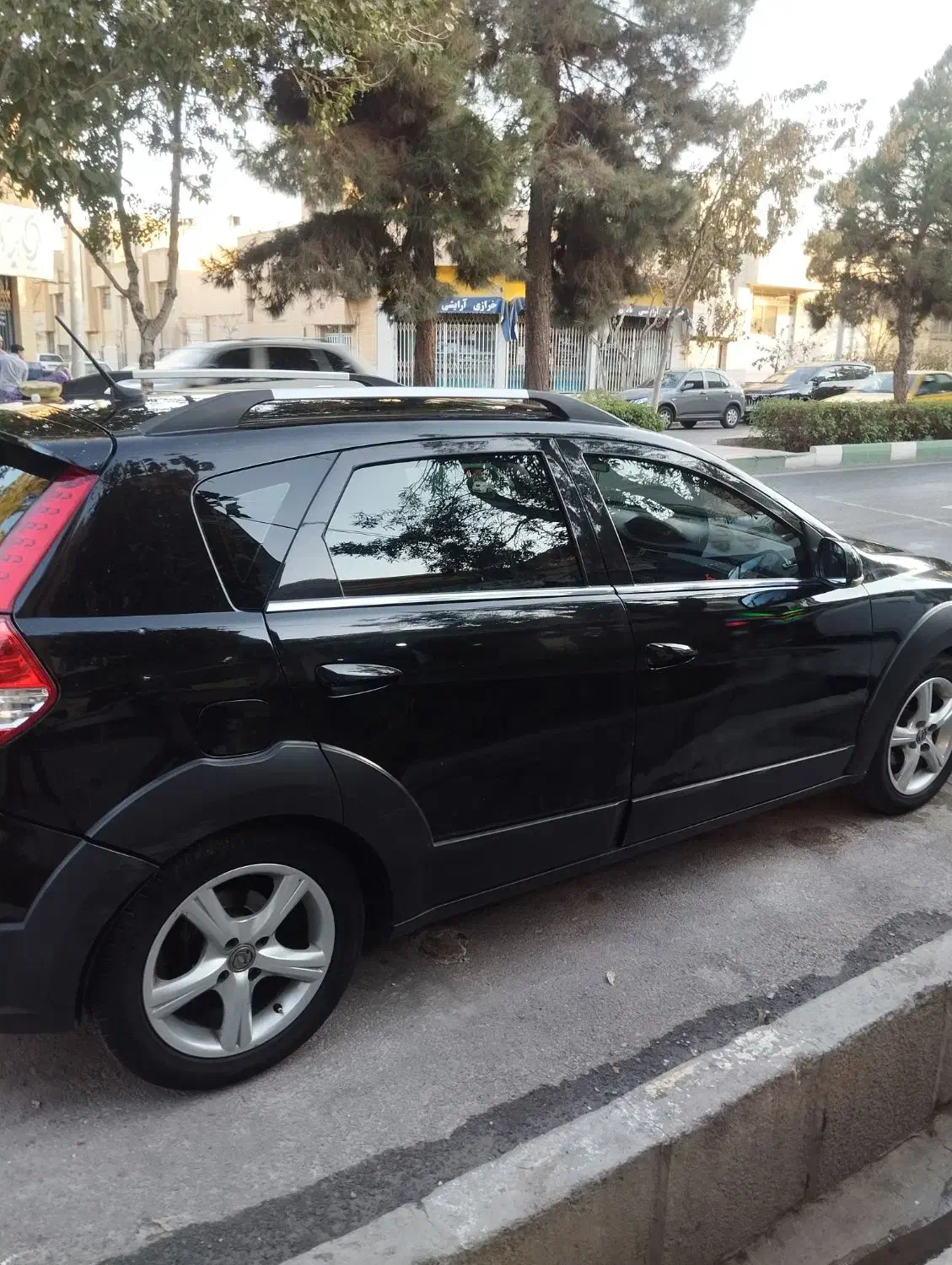 اچ سی کراس مدل96 مشکی|خودرو سواری و وانت|تهران, شهرک غرب|دیوار