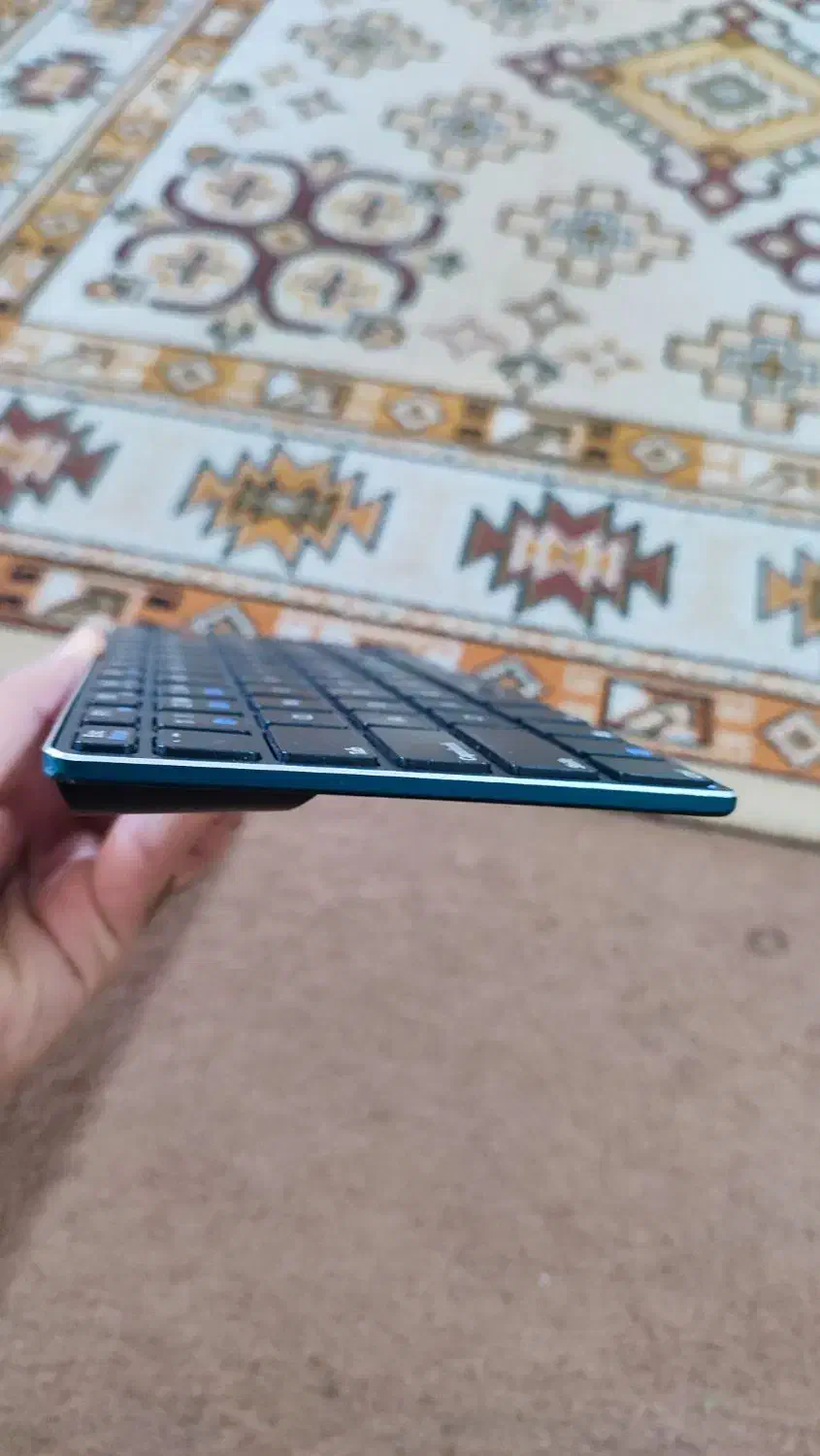 کیبورد بی سیم نازک ترین و سبک ترین|قطعات و لوازم جانبی رایانه|تهران, شهرک شریفی|دیوار