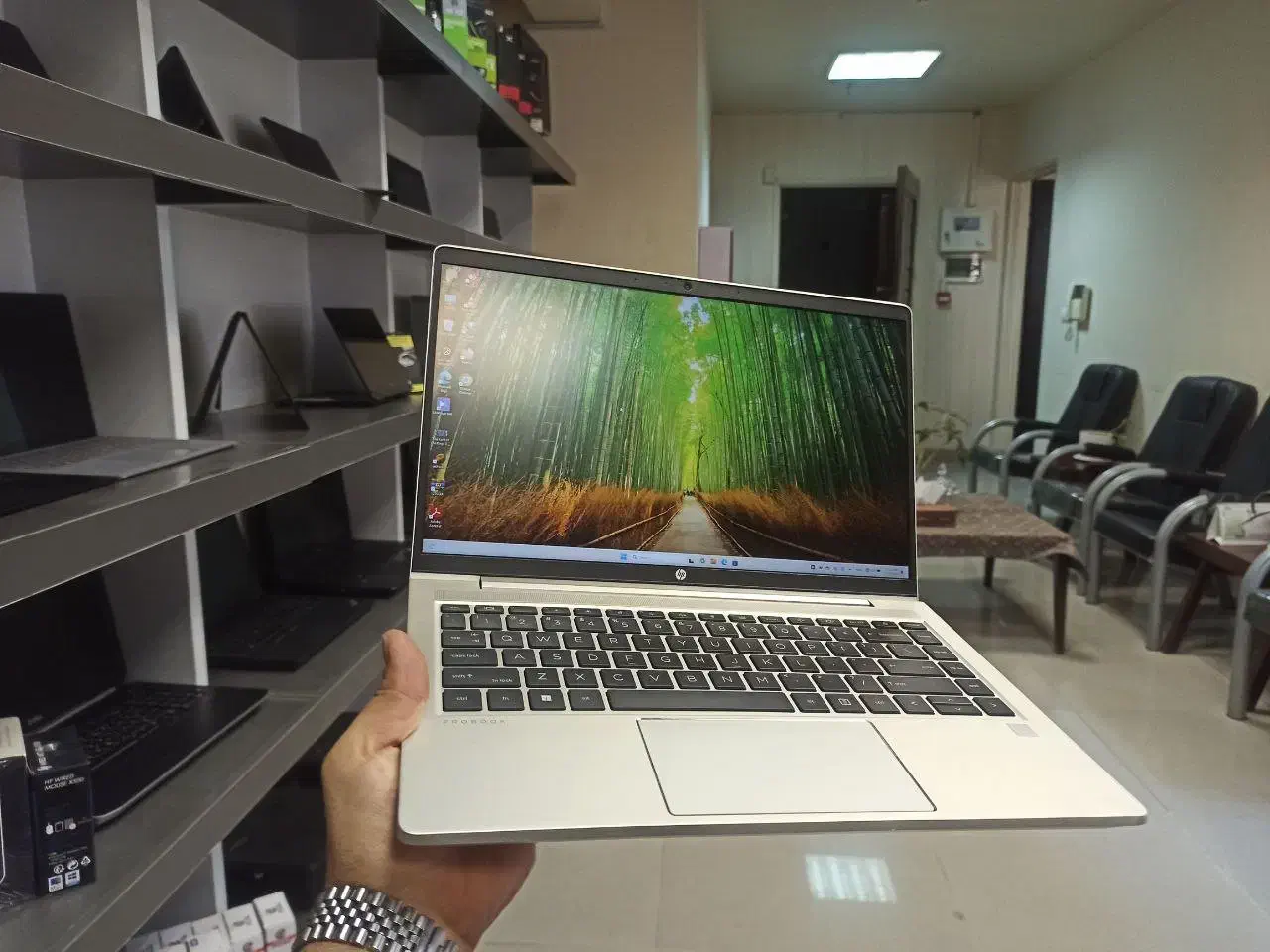 لپ تاپ  برند  HP G8 قیمت استثنایی  بلک فرایدی|رایانه همراه|تهران, میدان ولیعصر|دیوار