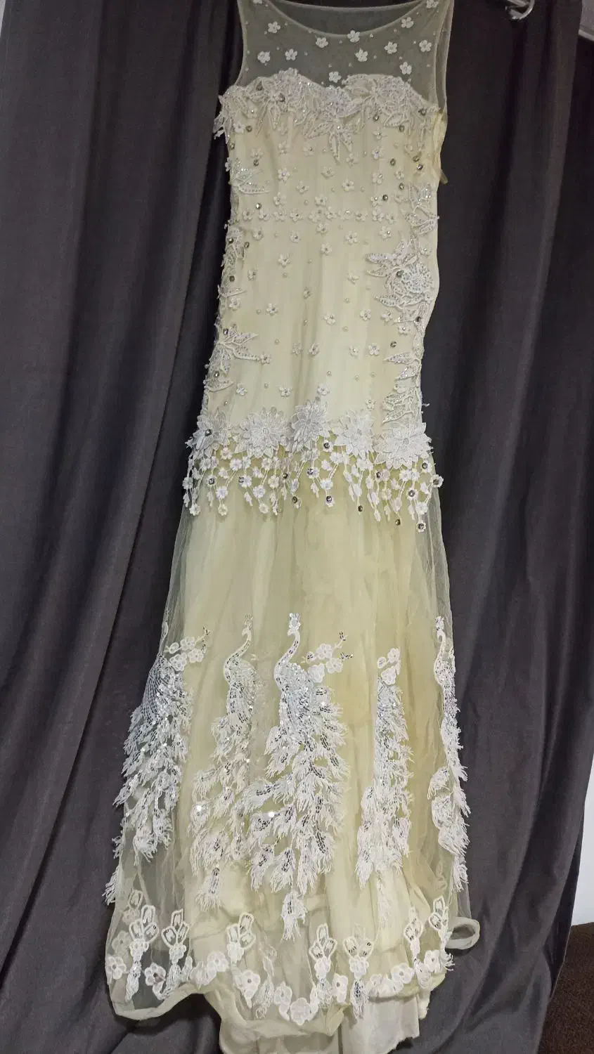 لباس مجلسی|لباس|بستک, |دیوار