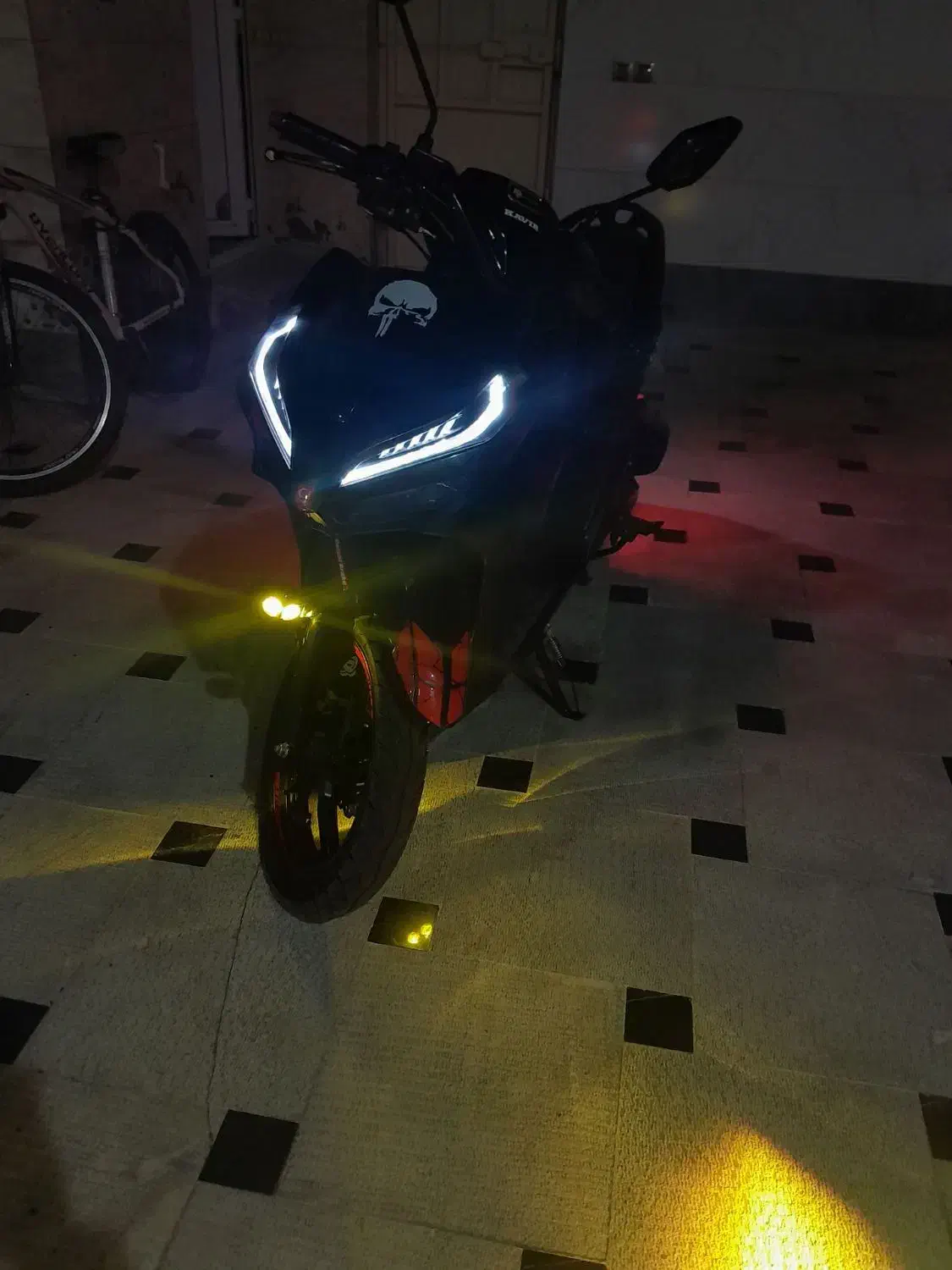 کلیک ۱۴۰۲|موتورسیکلت|اهر, |دیوار