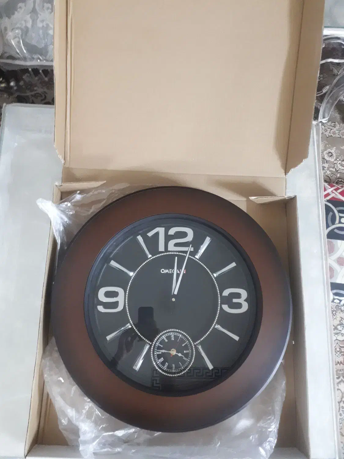 روفرشی درحدنوساعت دیواری نو|روفرشی|سبزوار, شرق کال شمالی|دیوار