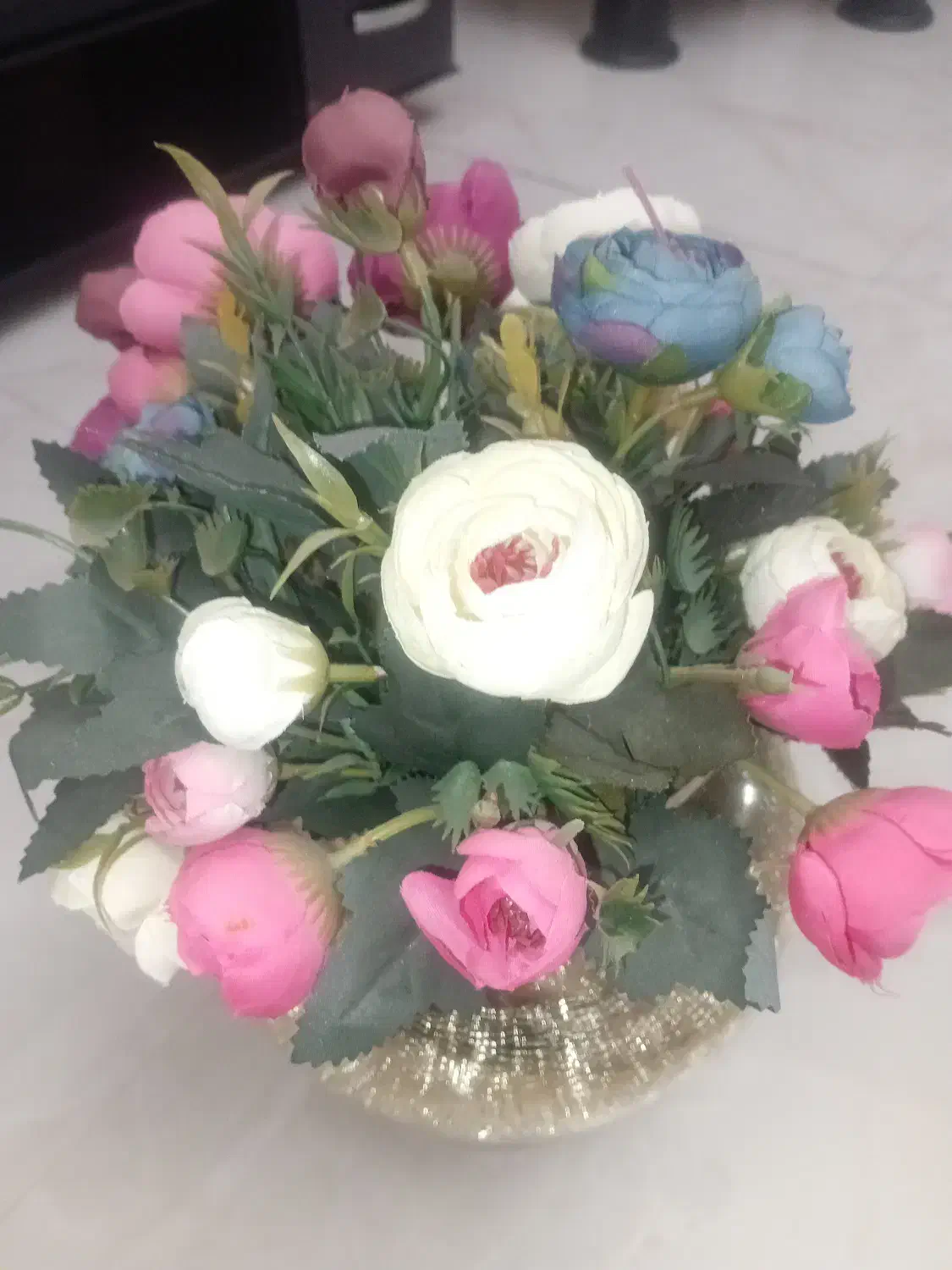 گل و گلدان|گل مصنوعی|رباط‌کریم, رباط‌کریم|دیوار