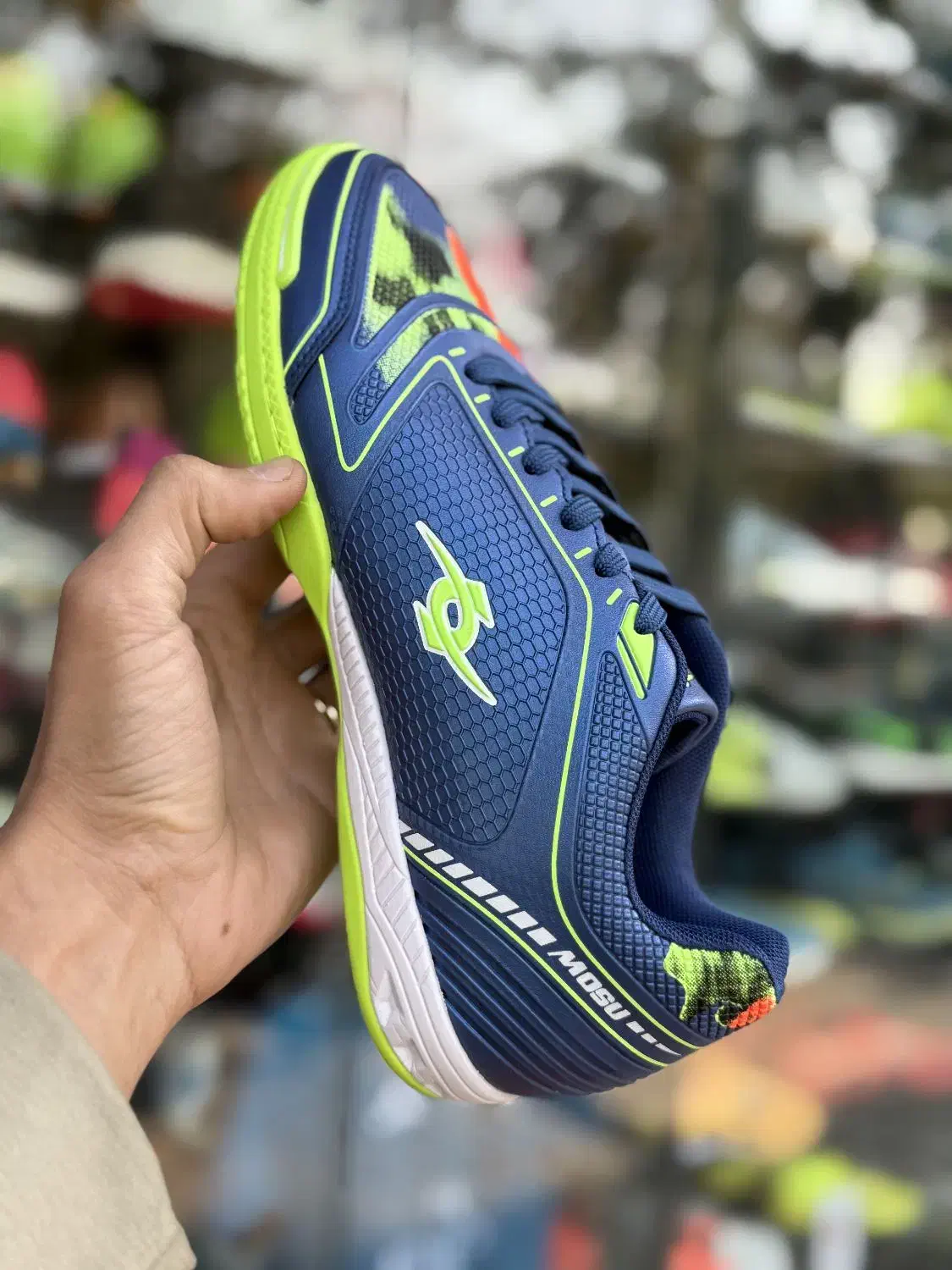 کفش فوتبال موسو سایز ۴۰ الی ۴۶|کیف، کفش، کمربند|تهران, فدک|دیوار