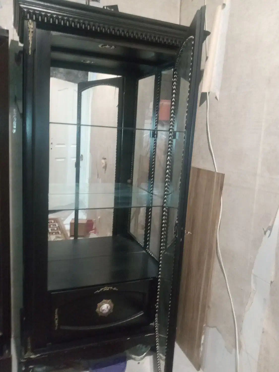 کمدویترین|کتابخانه، شلف، قفسه‌های دیواری|تهران, آزادشهر|دیوار