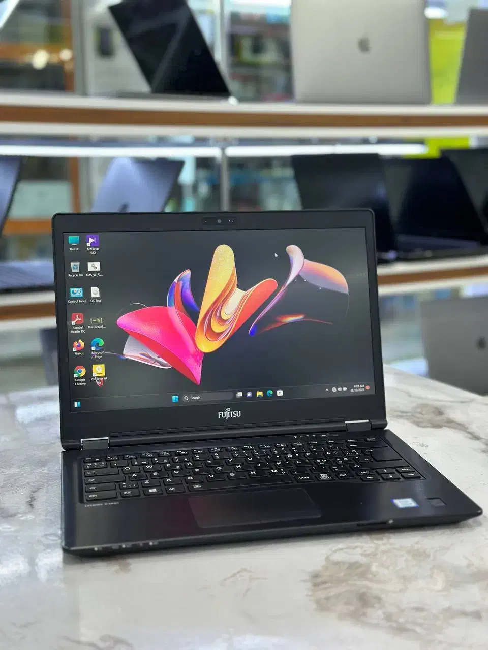 نسل ۸ بارم ۸ و هارد ssd مناسب دانشجو و برنامه نویس|رایانه همراه|اهواز, نادری|دیوار