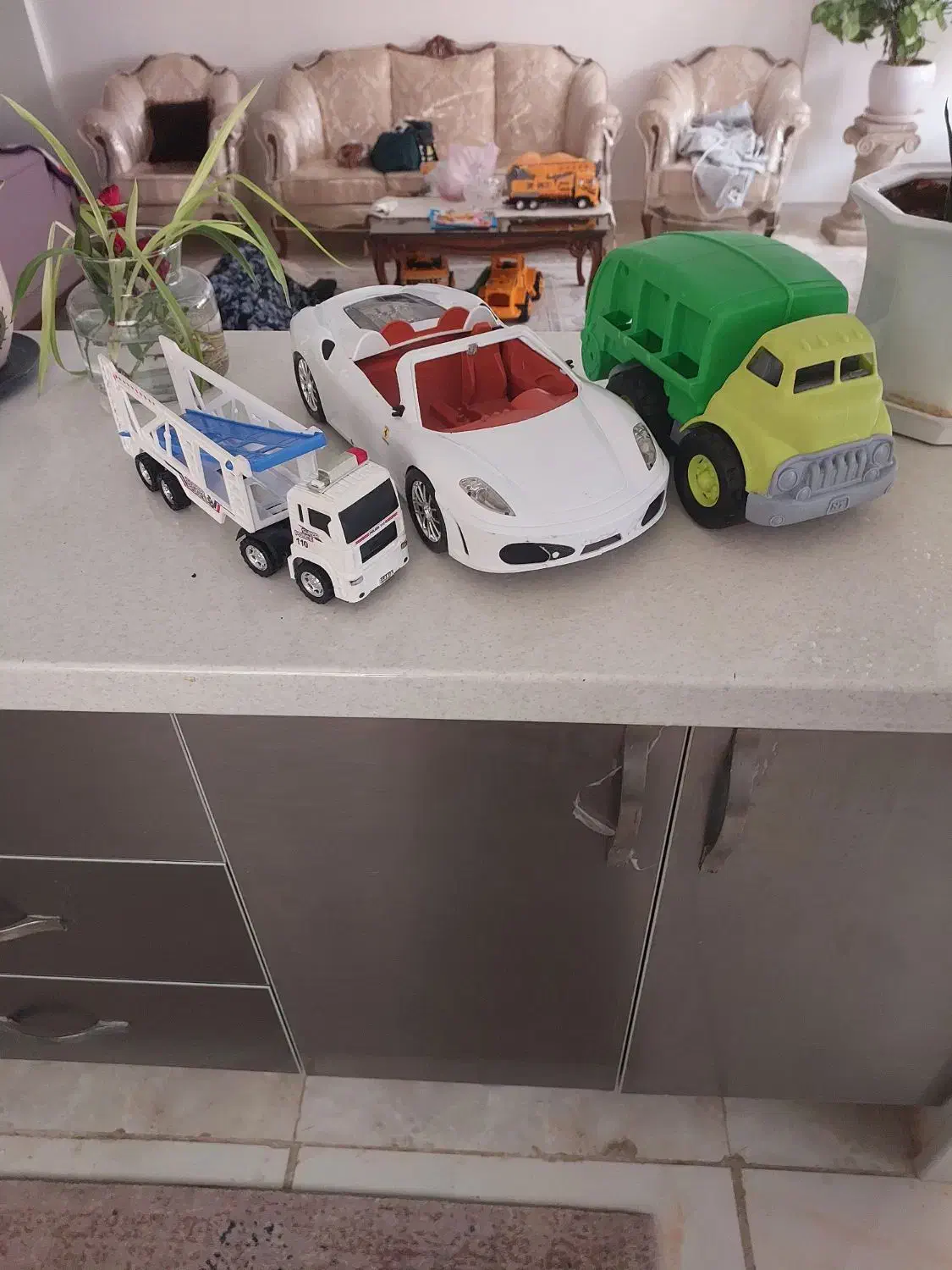 ماشین شارژی  سالم|اسباب‌بازی بچه|پردیس, فاز ۲|دیوار