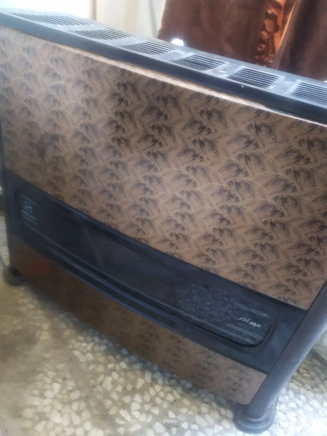 بخاری گازی فقط۲۵۰۰|بخاری، هیتر، شومینه|قم, چهل اختران|دیوار