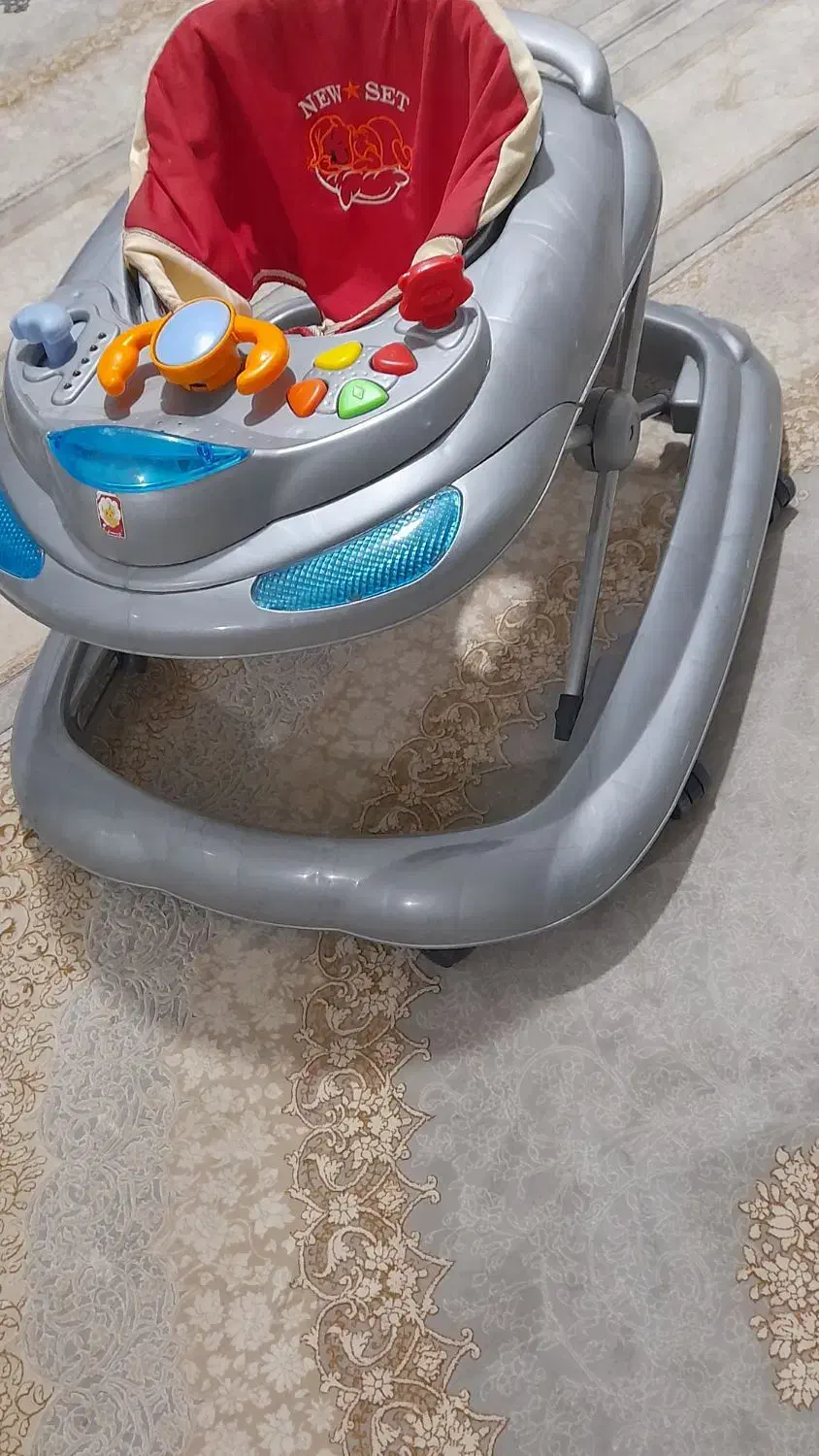 روروک|کالسکه و لوازم جانبی|محمدشهر, جعفرآباد|دیوار