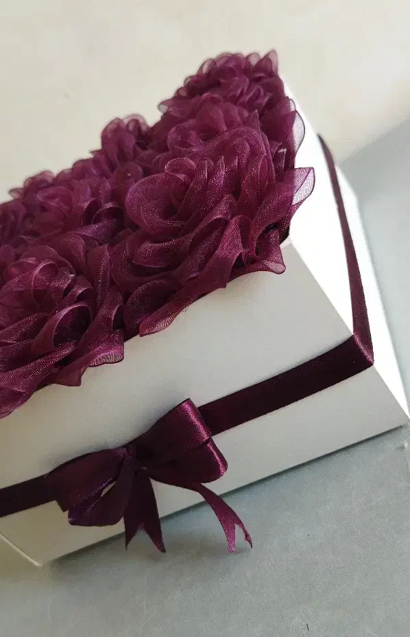 باکس گل روزمادرو زن|گل مصنوعی|اردبیل, |دیوار