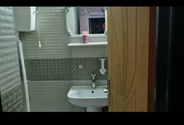 آپارتمان یک خواب خیابان نیایش|فروش آپارتمان|اصفهان, ابر|دیوار