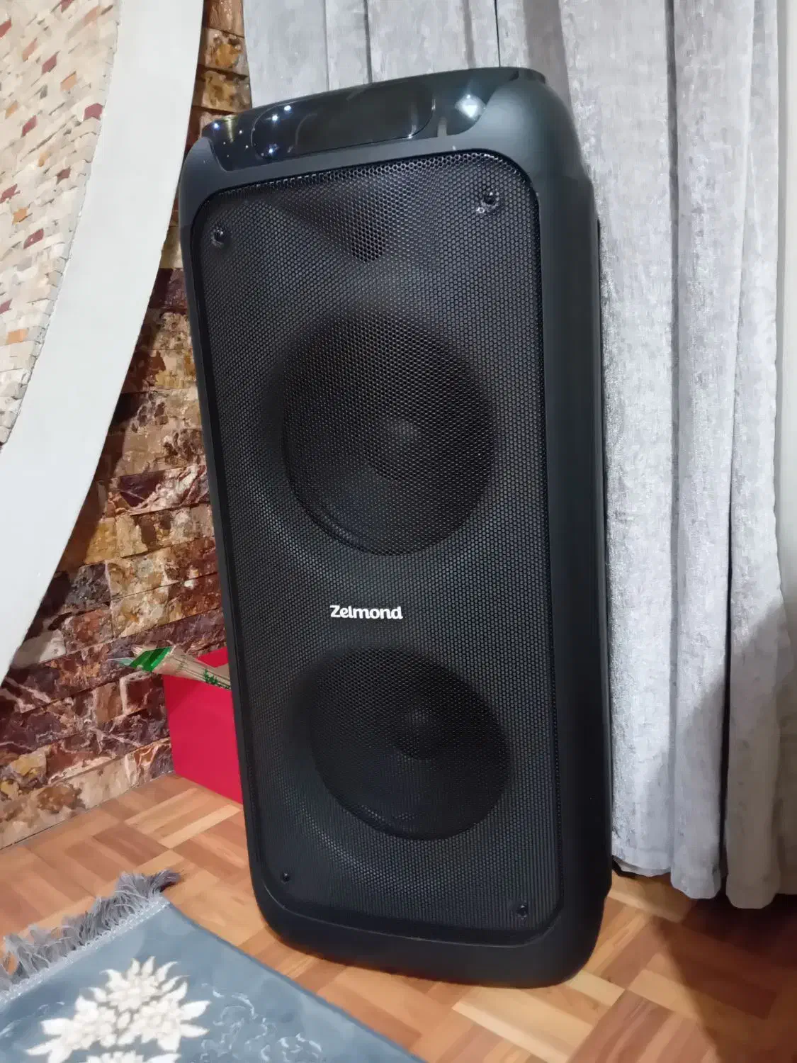 باند بزرگ با میکروفون و شارژ میشه تنظیم میشه|سیستم صوتی خانگی|تهران, جوادیه|دیوار