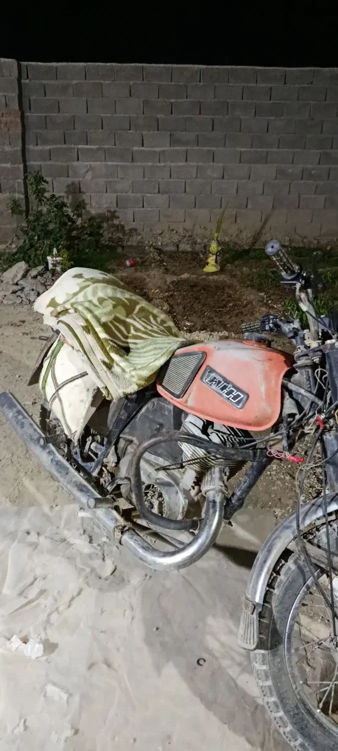 موتور روسی قدیمی|موتورسیکلت|سراوان, |دیوار