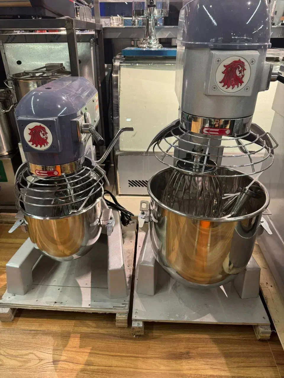 میکسر-خمیرگیر-همزن اسپیرال و قنادی اسمارت Smart|کافیشاپ و رستوران|شیراز, خلدبرین|دیوار