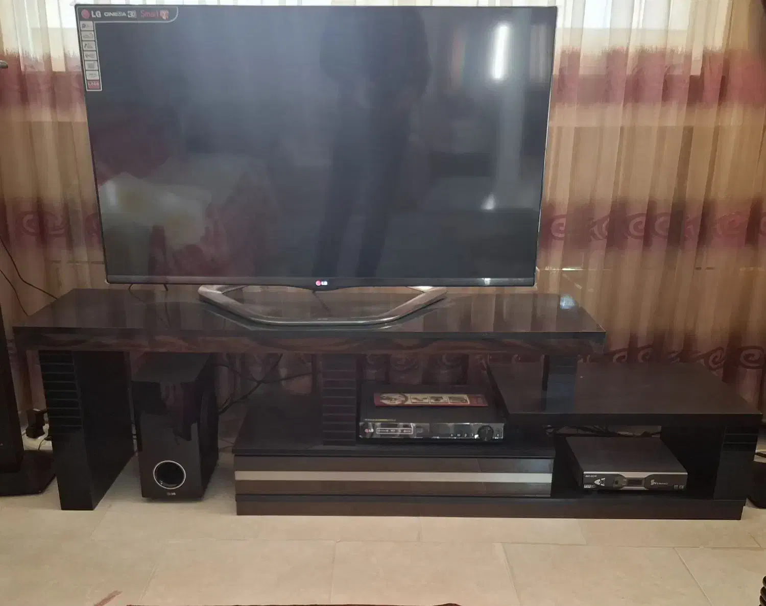 میز تلویزیون سالم ونو|میز تلویزیون|گرگان, |دیوار