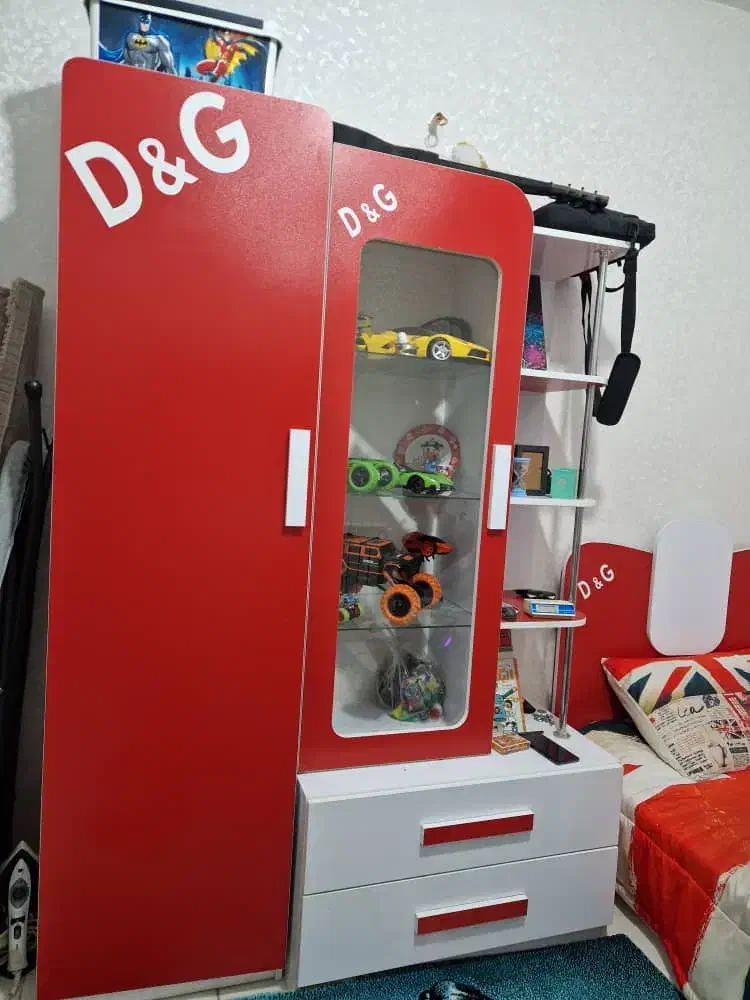 تخت و کمد و فرش اتاق کودک|اسباب و اثاث بچه|ری, دولت‌آباد|دیوار