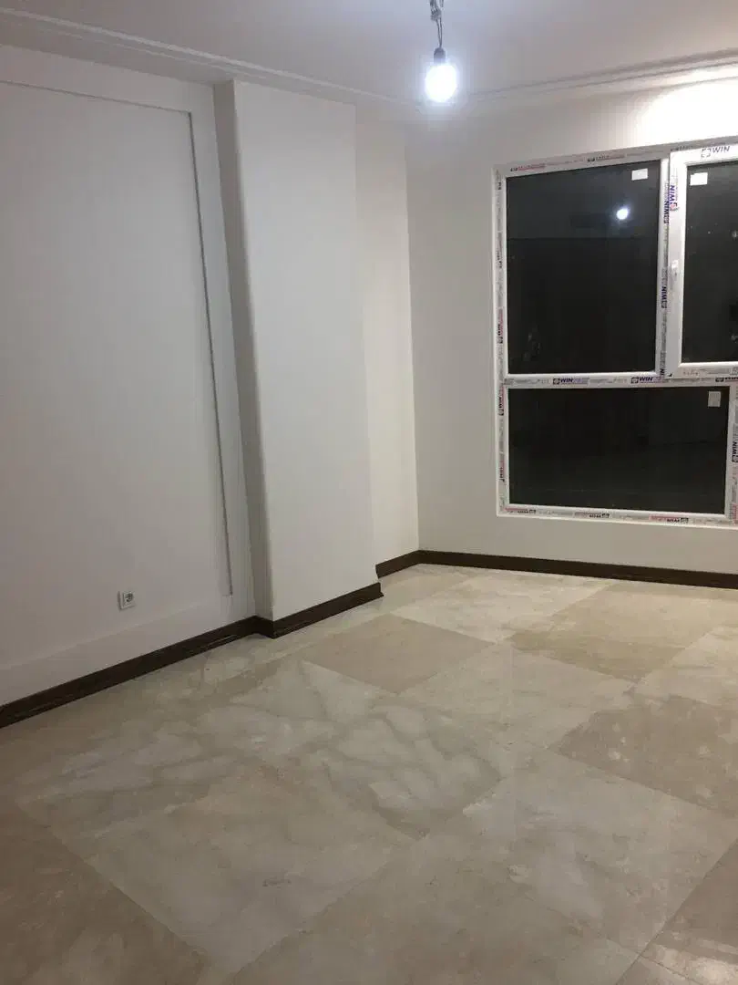 ۱۱۰ متر / ۲ خواب / کلیدنخورده /فول