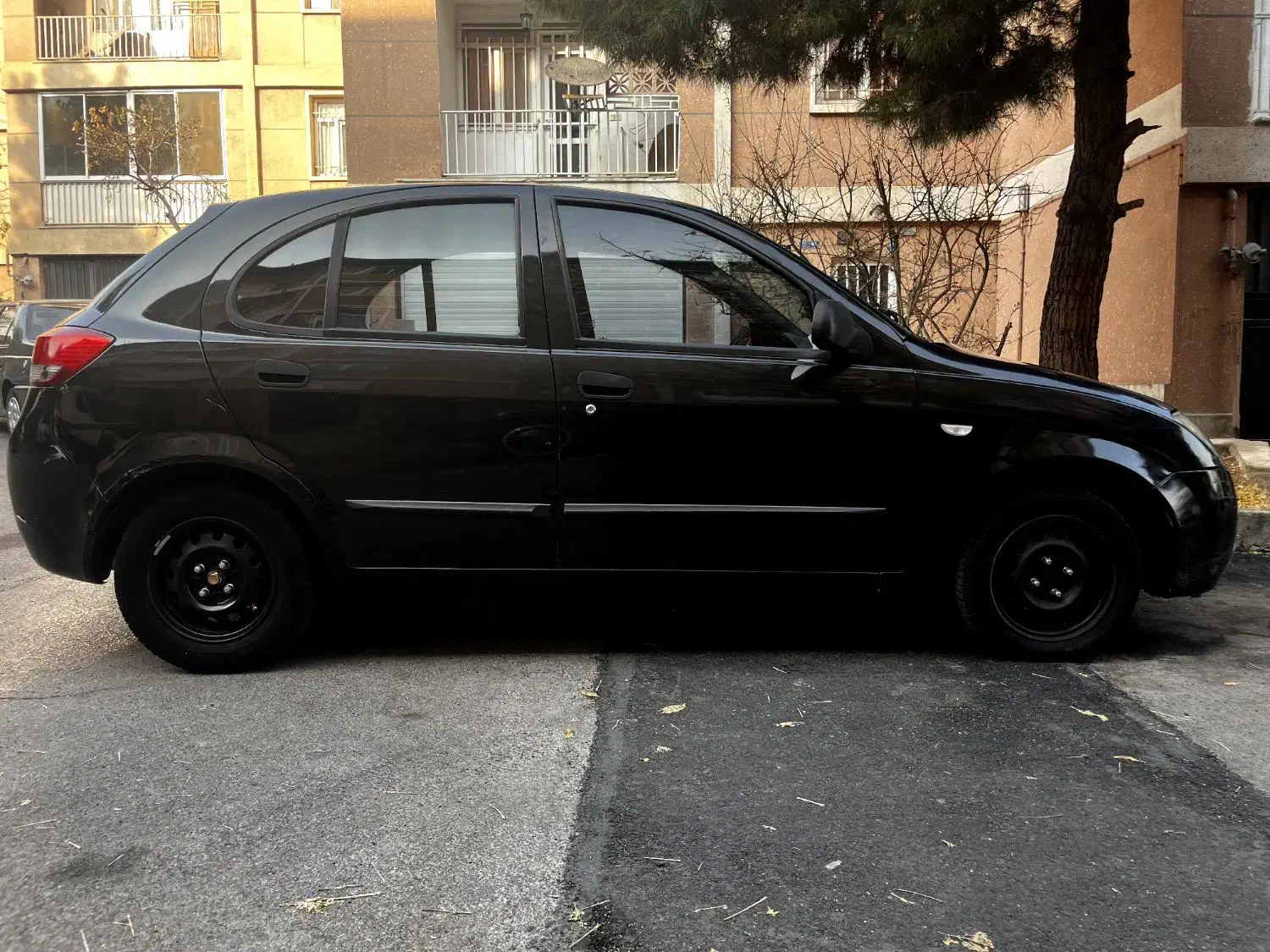 تیبا ۲ مشکی|خودرو سواری و وانت|پردیس, فاز ۲|دیوار