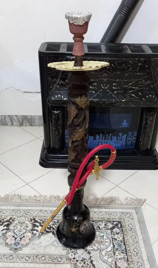 قلیان رخ درویش کار دست گردو    *دوسیب کهنه*|کلکسیون اشیاء عتیقه|تهران, شهرک استقلال|دیوار