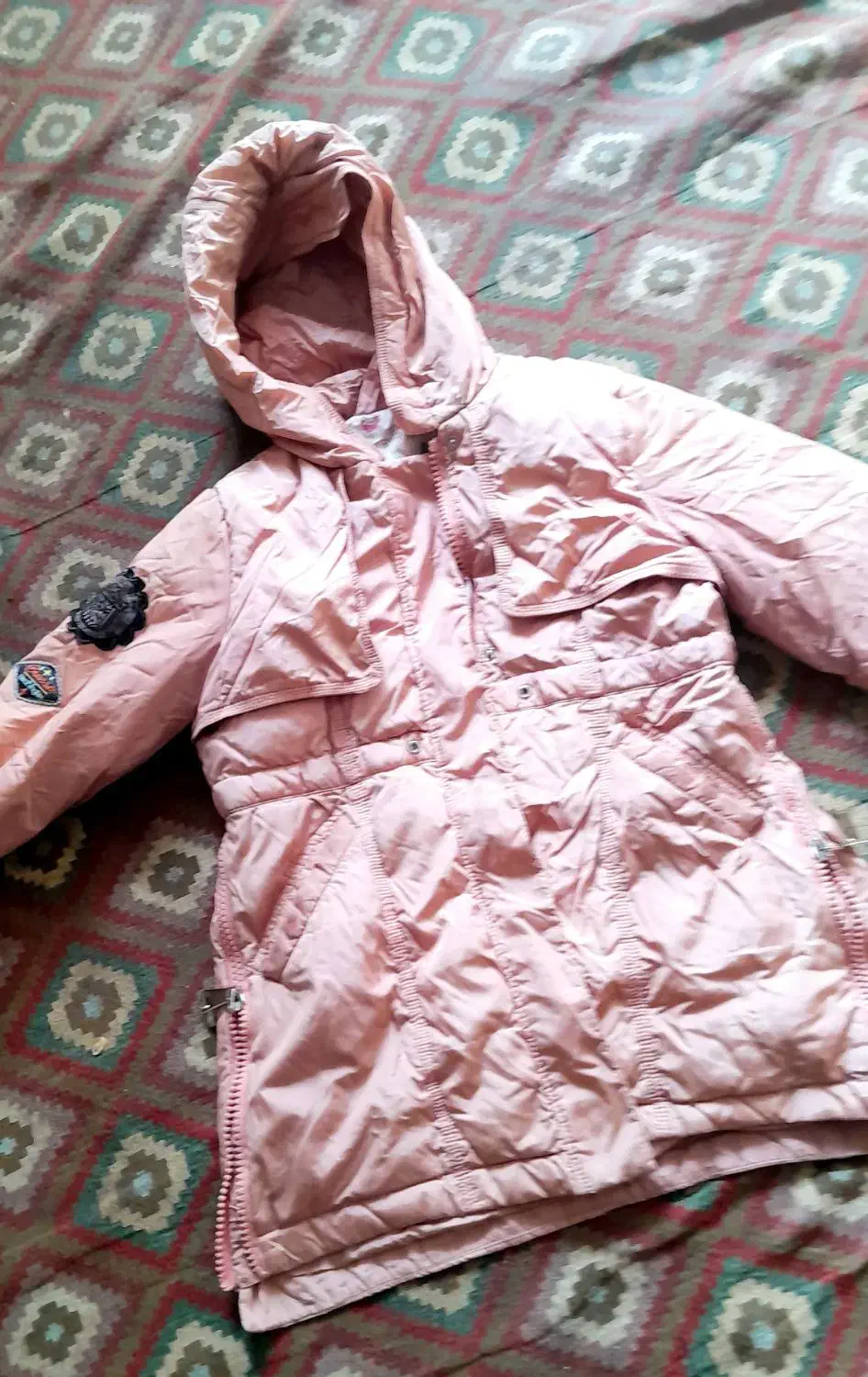 کاپشن سالم بدون پارگی|لباس|زرندیه, |دیوار