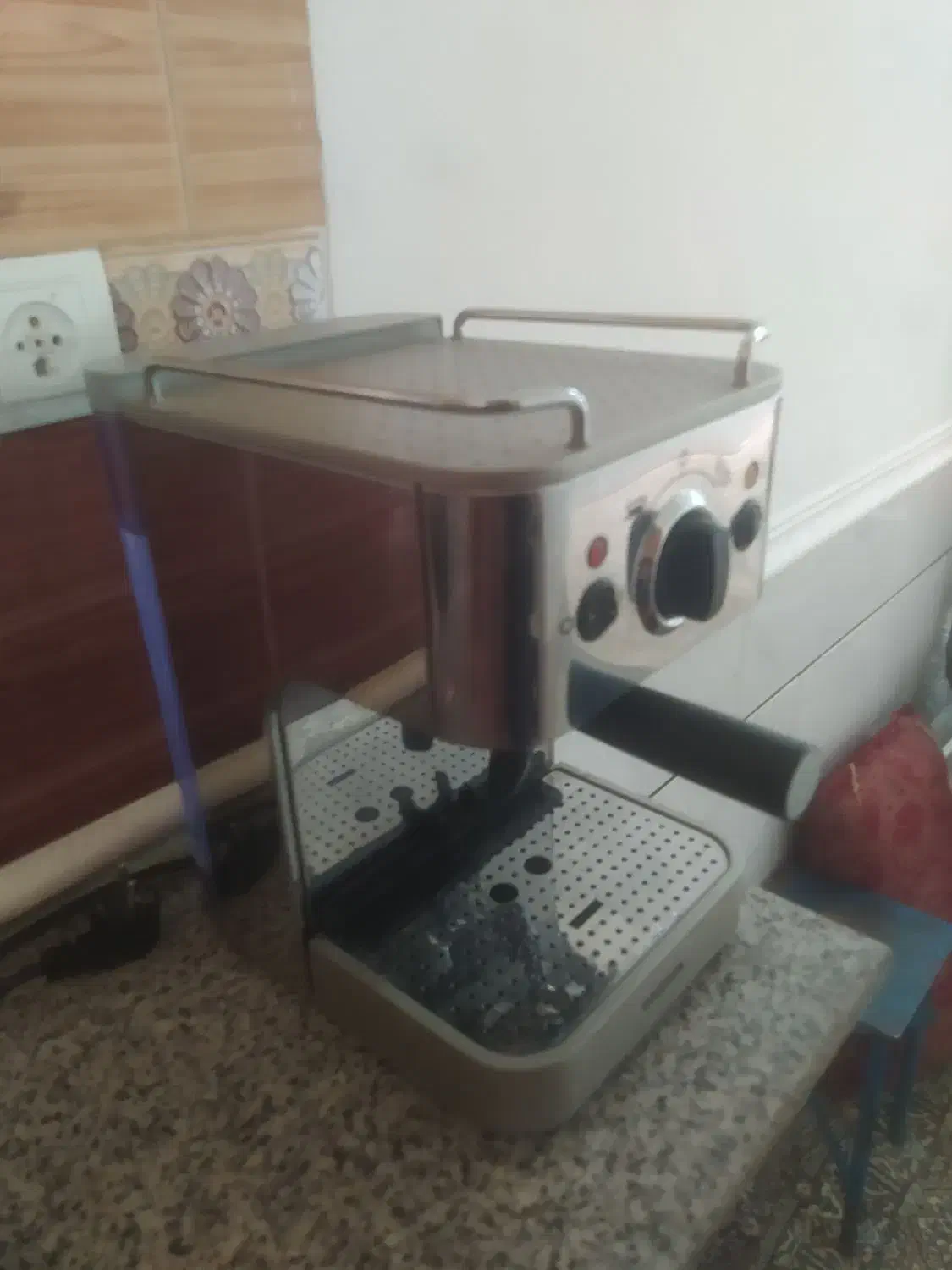 قهوه ساز نووار|قوری، کتری، قهوه‌ساز دستی|دلیجان, |دیوار