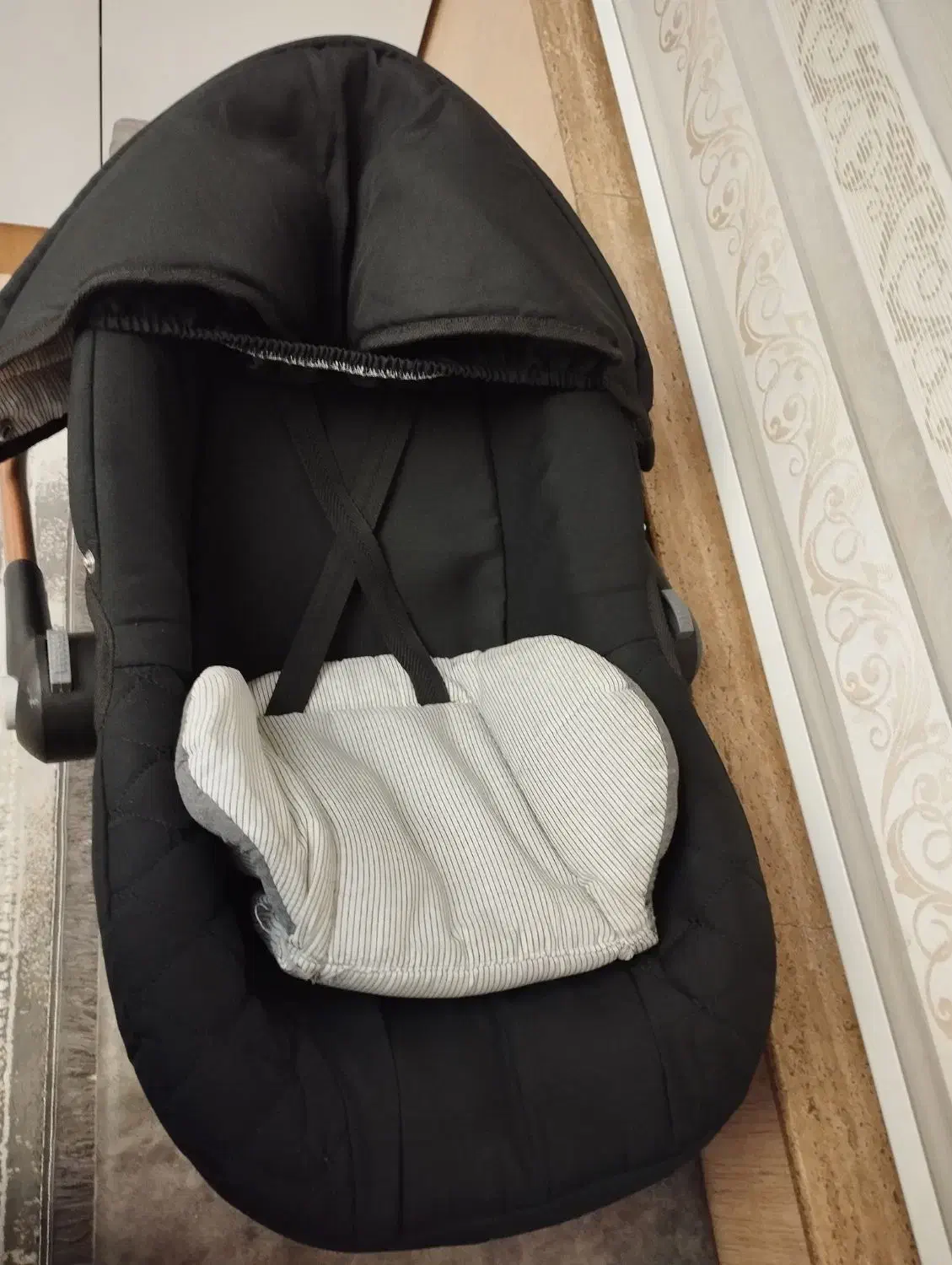 کریر|کالسکه و لوازم جانبی|سقز, |دیوار