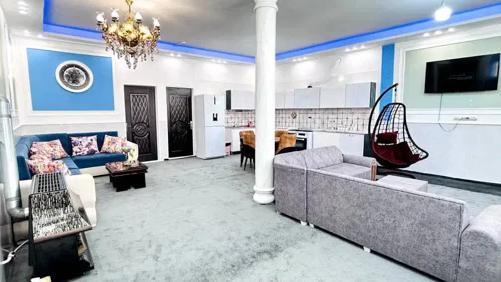 دوخوابه شیک و مدرن فول|اجارهٔ کوتاهمدت آپارتمان و سوئیت|قم, بیست متری ولیعصر|دیوار