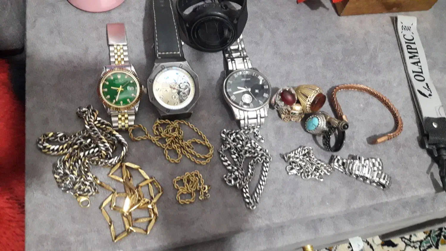 بدلیجات ساعت دست بند انگشتر گردن بند|بدلیجات|کرمان, |دیوار