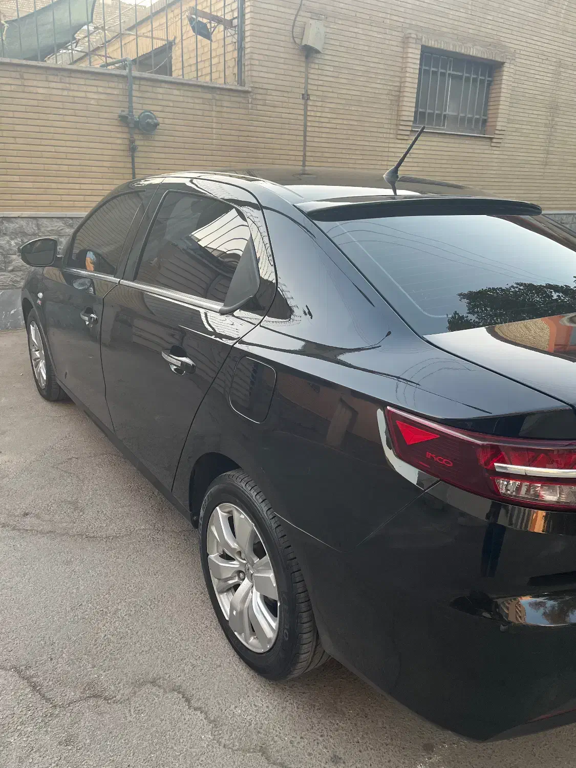 تارا v1 دنده ای تمیز|خودرو سواری و وانت|اصفهان, برزان|دیوار