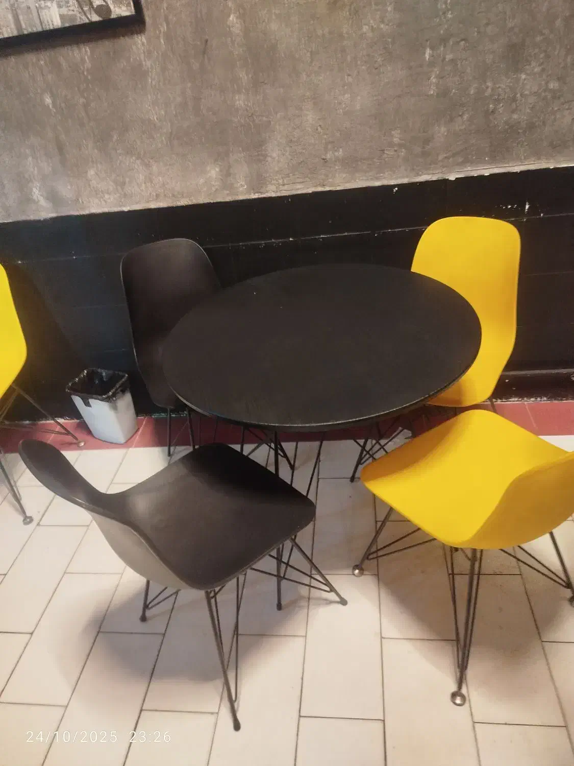 میزصندلی|میز و صندلی غذاخوری|بروجرد, |دیوار