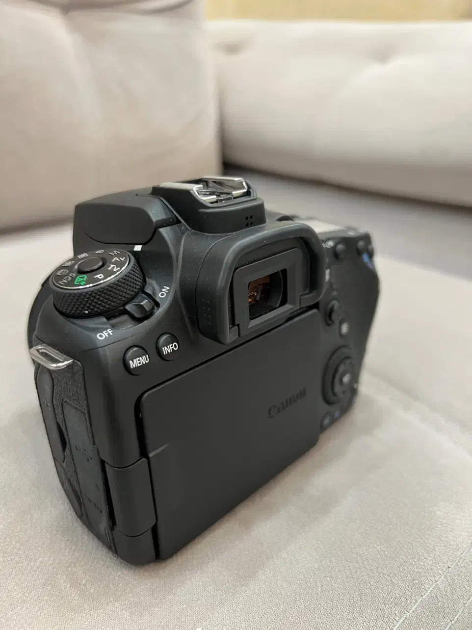 دو عدد دوربین canon 90D با پایه و متعلقات کامل|دوربین عکاسی و فیلم‌برداری|قم, شهرک قدس|دیوار