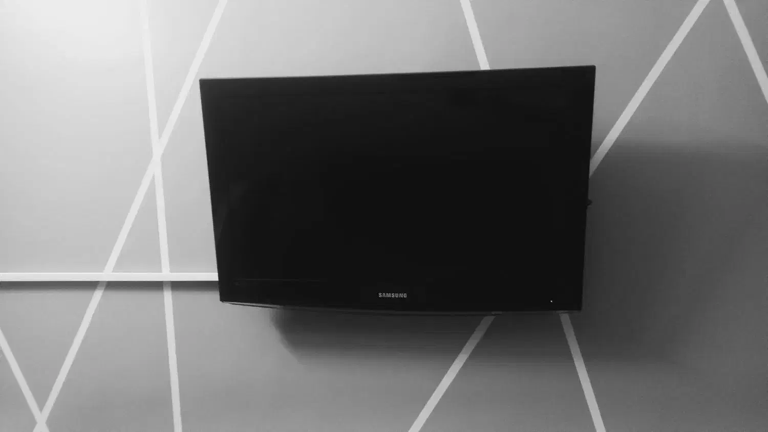 تلوزیون ۳۲ اینچ سامسونگ اصل کره|تلویزیون و پروژکتور|محمدیه-قزوین, |دیوار