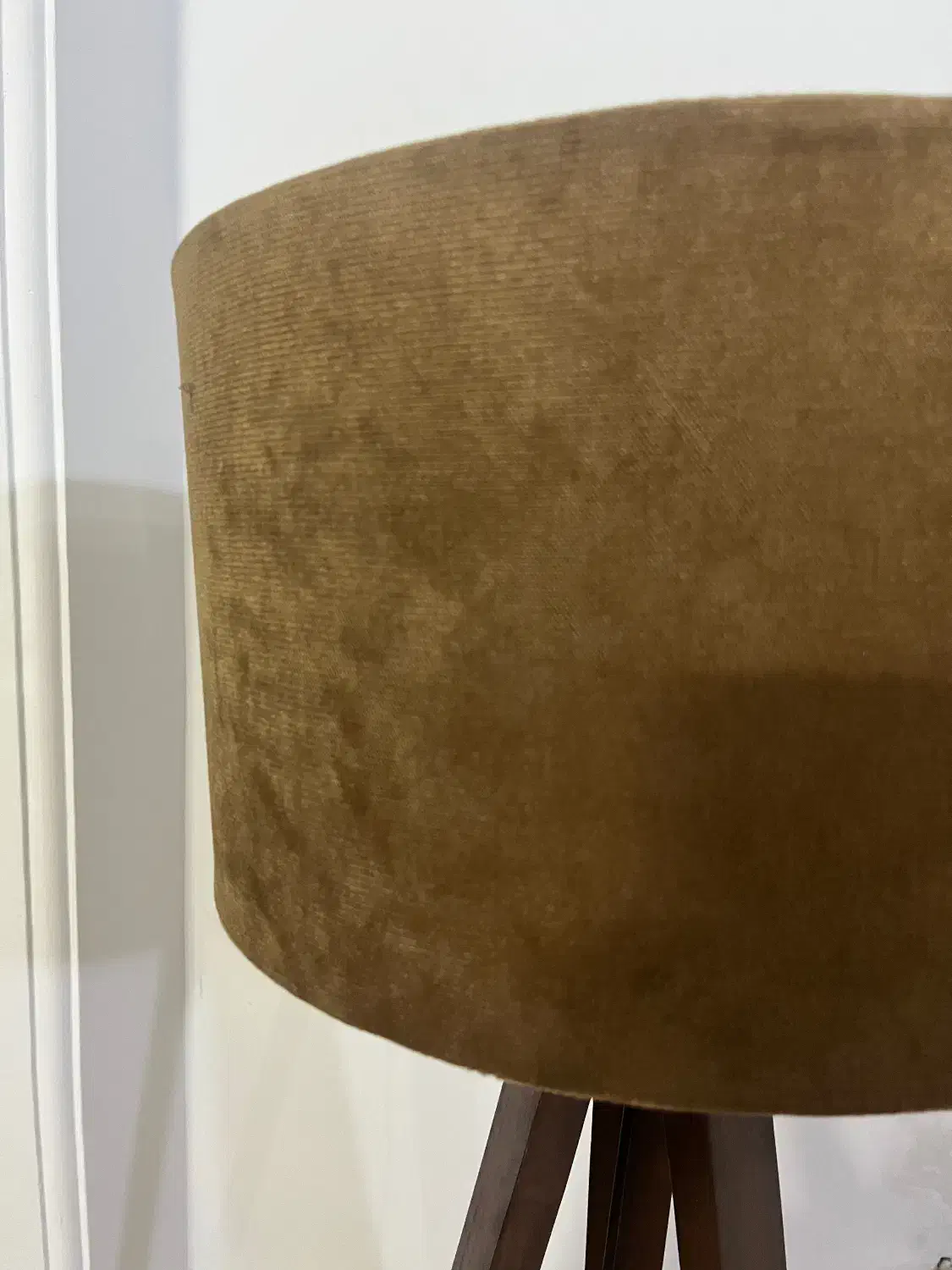 چراغ خواب سه پایه|چراغ خواب و آباژور|گرگان, |دیوار