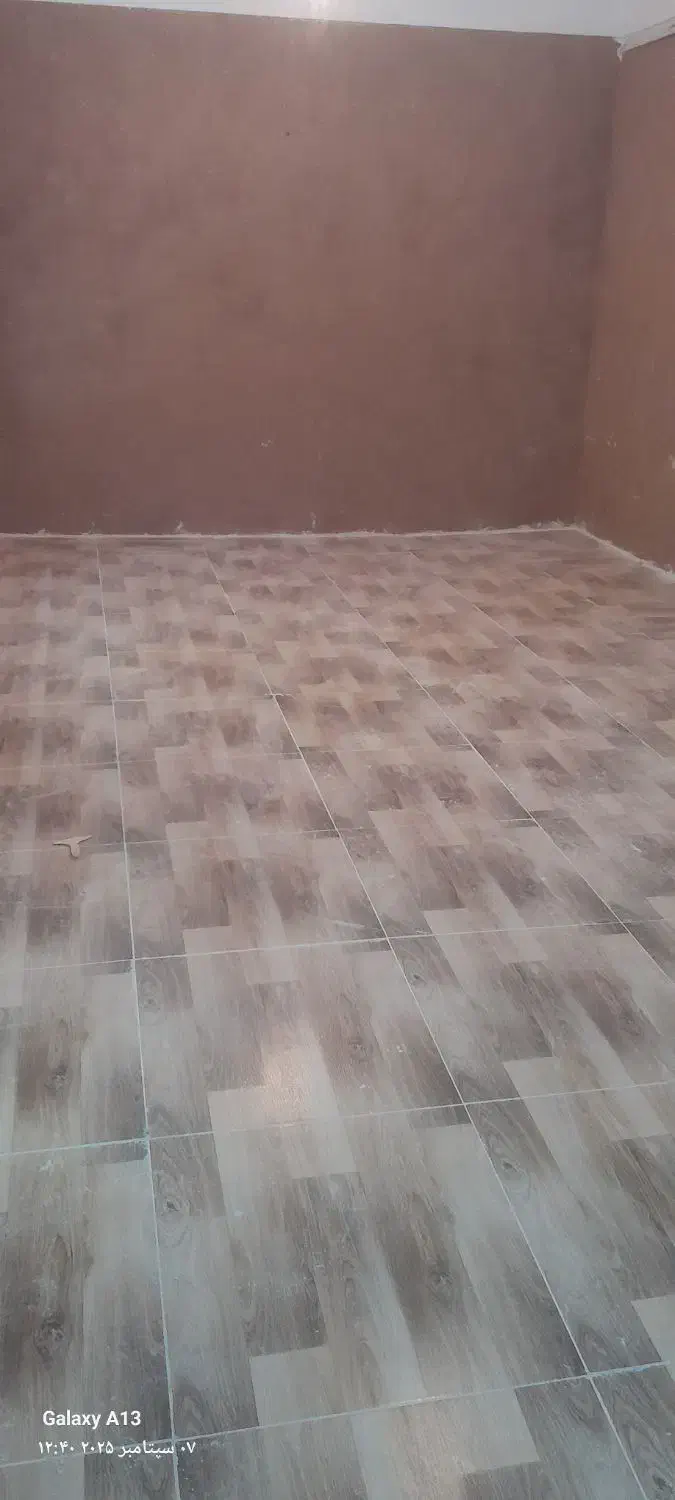 کارگر برای کاشیکاری ماهر و نیمه ماهر|استخدام معماری، عمران و ساختمانی|زنجان, |دیوار