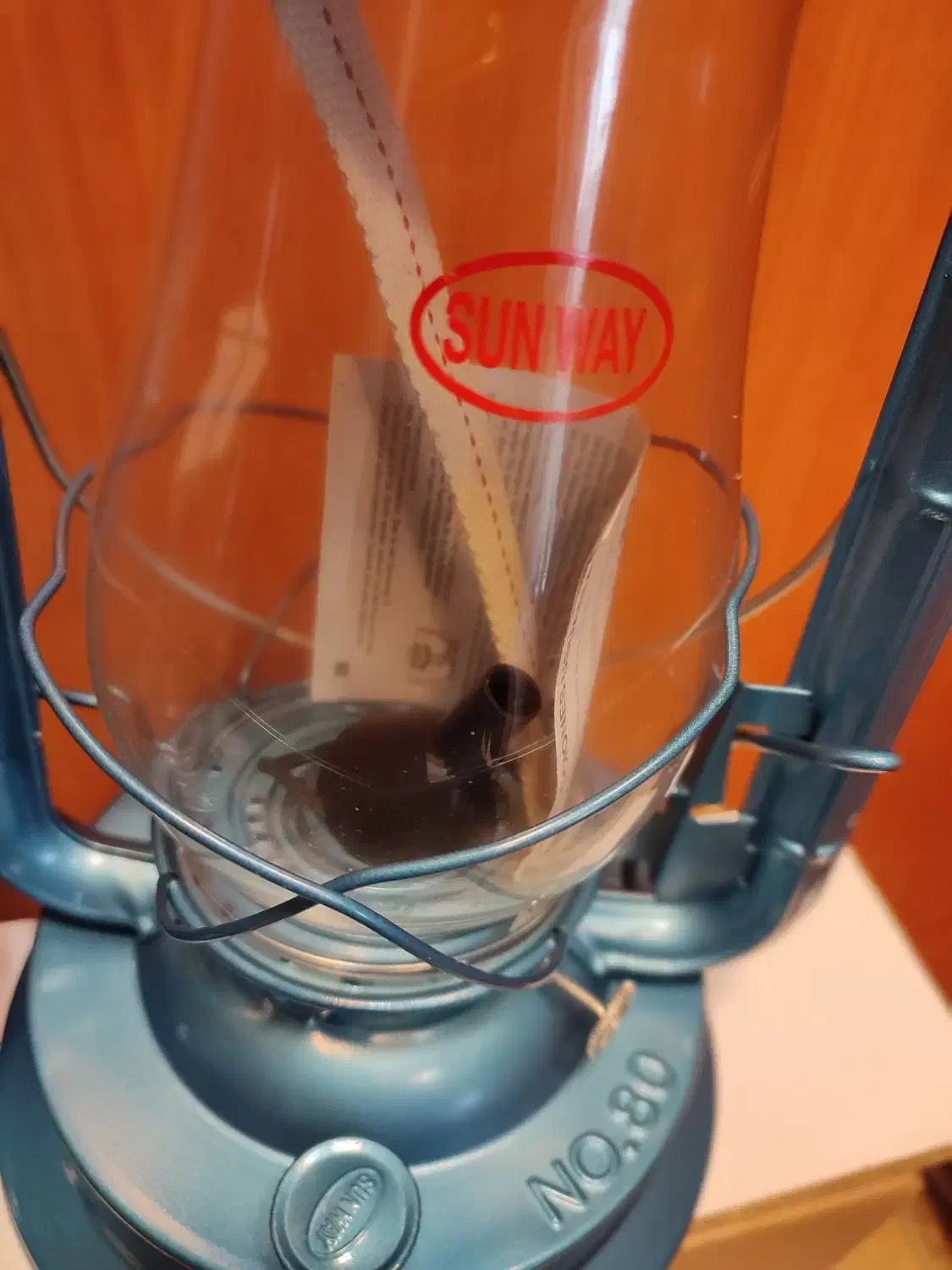 فانوس بزرگ|کلکسیون اشیاء عتیقه|رشت, صفاری|دیوار