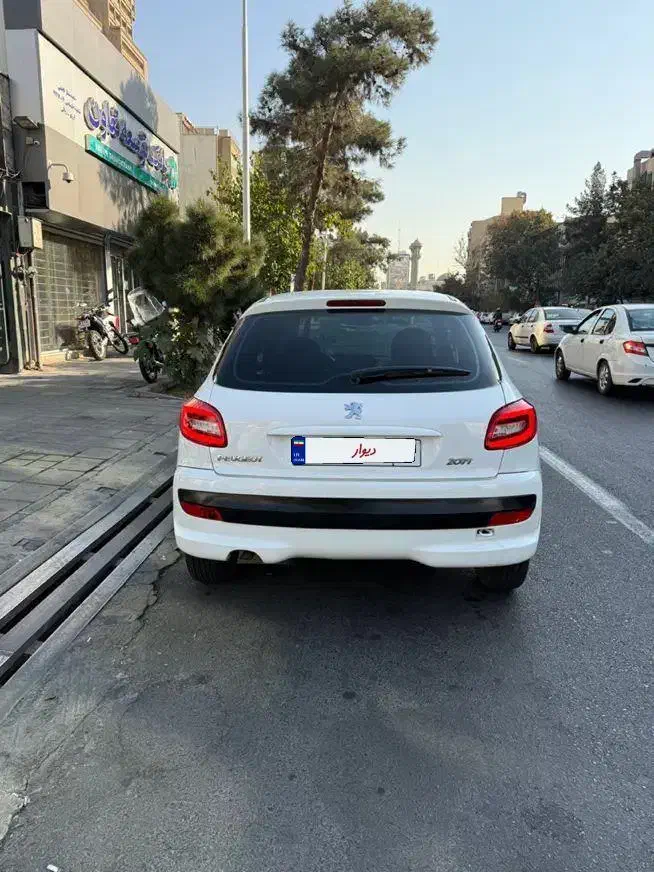 207تیوفایو 1402|خودرو سواری و وانت|تهران, نیروی دریایی|دیوار