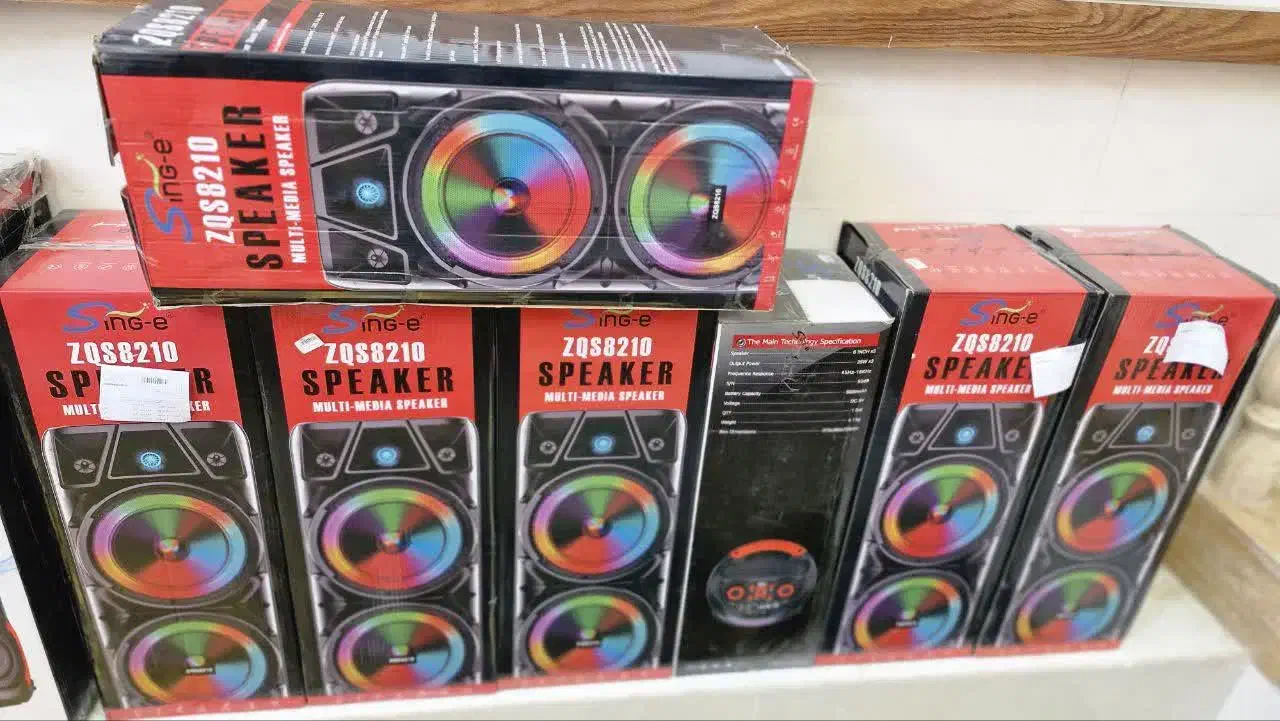 +/اسپیکر کوچک و سبک برای سفر و طبیعتگردی|سیستم صوتی خانگی|اصفهان, شهرک ولیعصر|دیوار