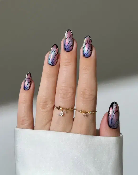 آموزش و کاشت ناخن، و کوتاهی مو، مژه با تخفیف ویژه|خدمات آرایشگری و زیبایی|خرمآباد, |دیوار