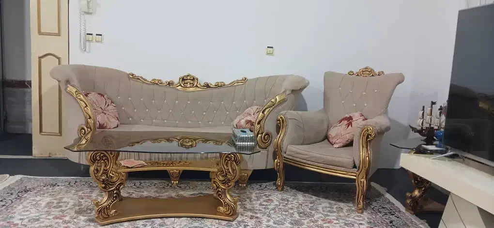 مبل هفت نفره با میز بزرگ و۳ عدد عسلی|مبلمان خانگی و میز عسلی|سنندج, |دیوار