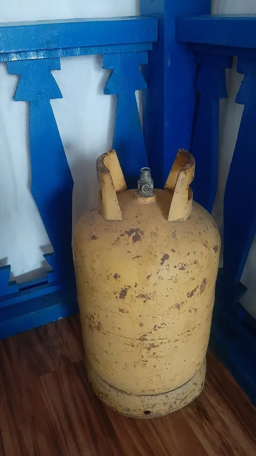 کپسول گاز ۱۱ کیلویی+ ۴عدد رگلاتور|اجاق گاز و لوازم برقی پختوپز|رشت, پسیخان|دیوار