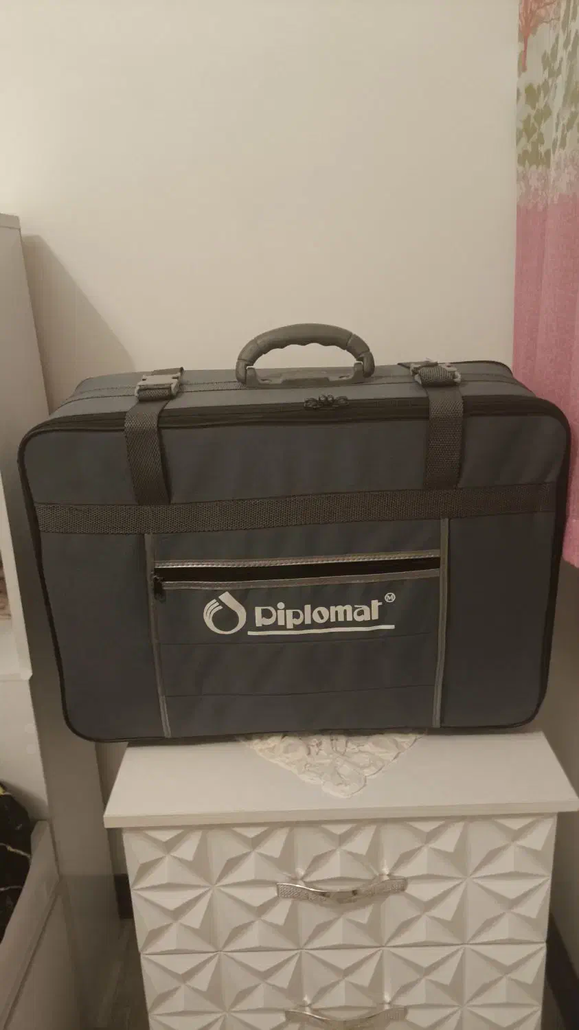 وسایل در حد نونو|ظروف سرو و پذیرایی|قم, انسجام|دیوار