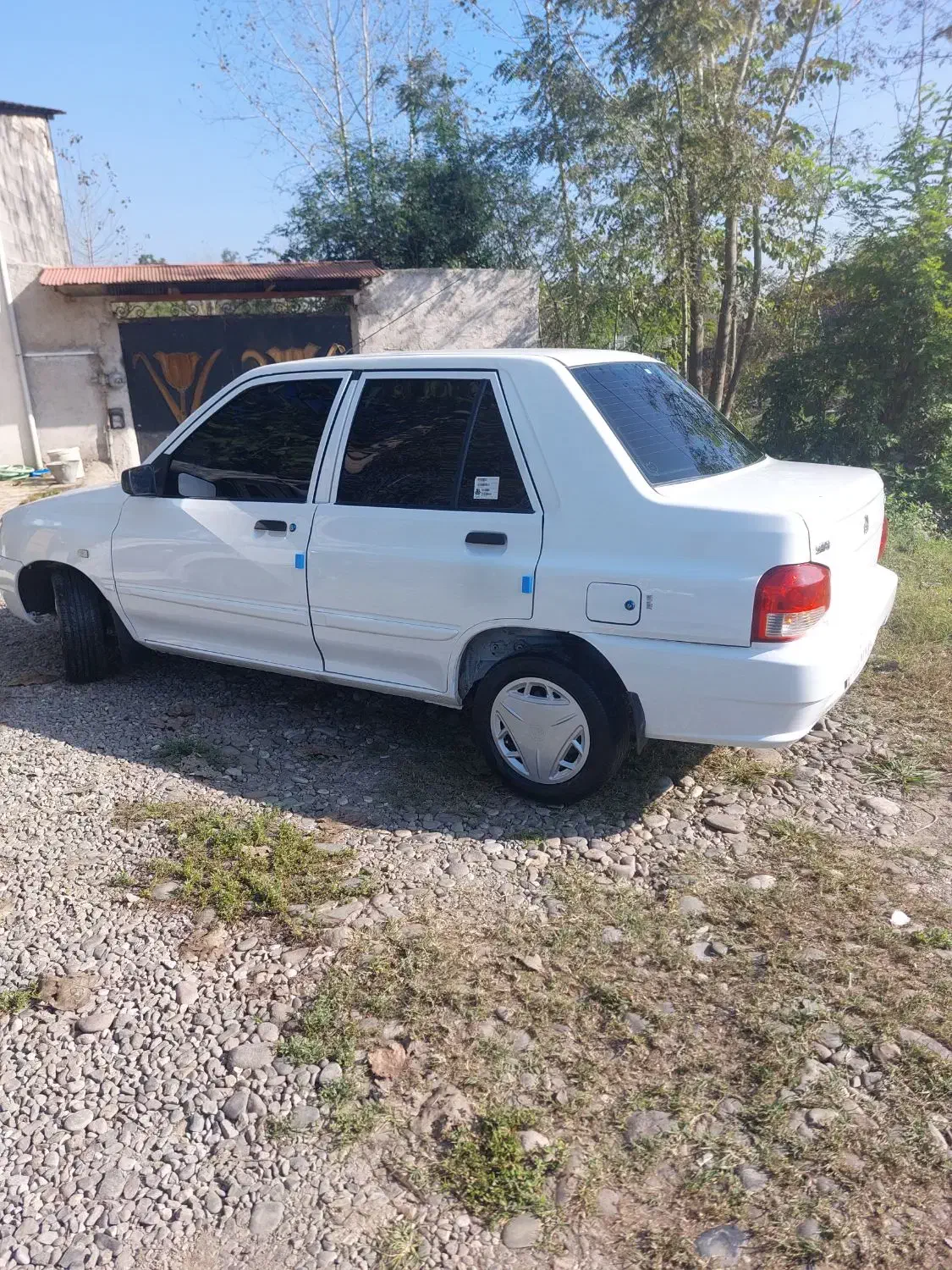 ماشین پراید ۱۳۲|خودرو سواری و وانت|رشت, گلسار|دیوار